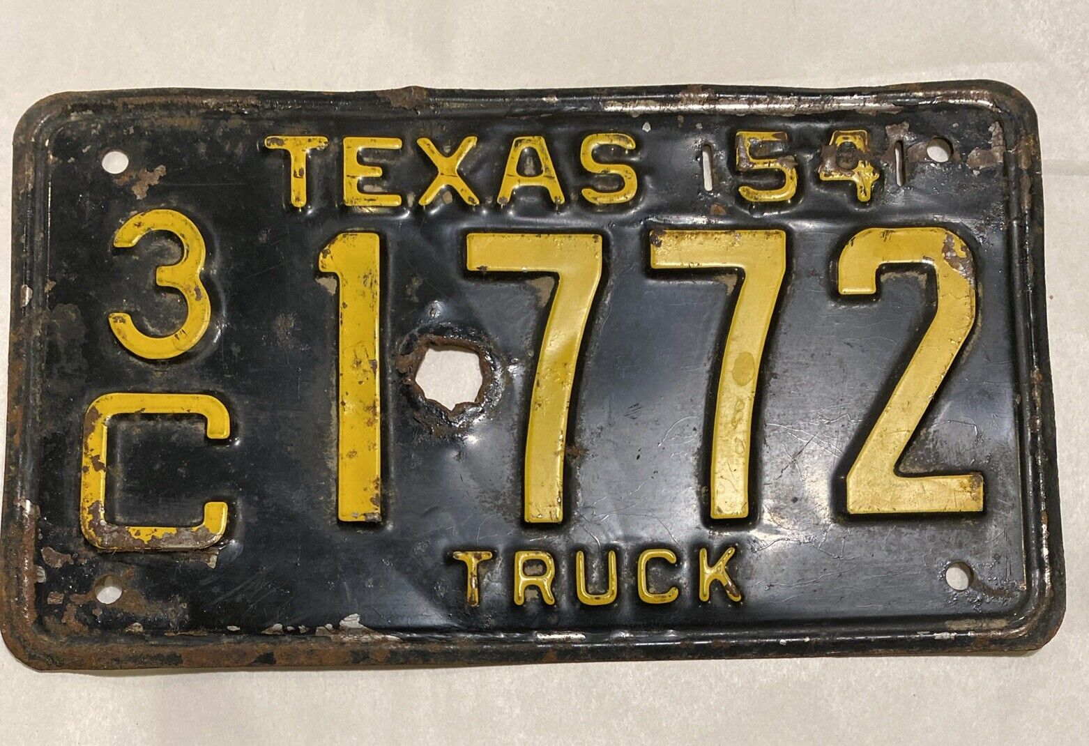 Vintage 1954 3C 1772 Texas Truck License Plate Black Yellow
