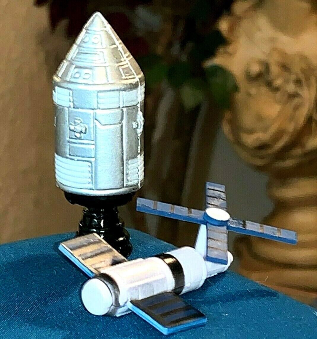 NASA Lot 2 Space Rocket Capsule & Satellite Plastic Model Figure Toy Modeling