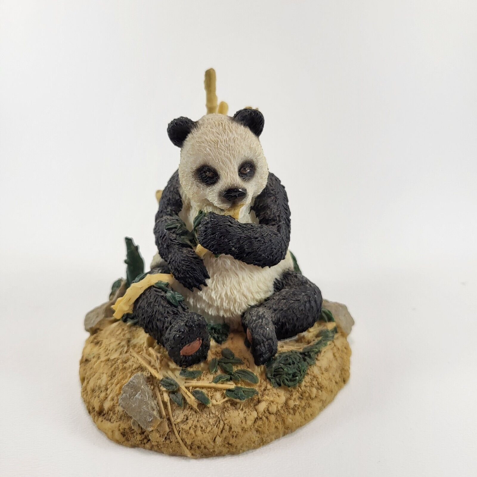 World Wildlife Fund Giant Panda Figurine Rare Find