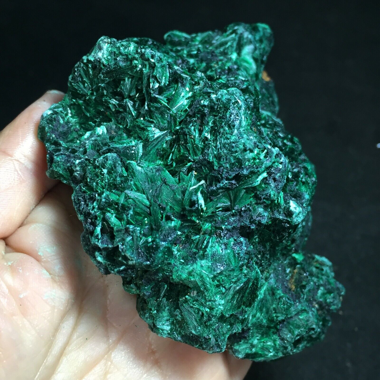 478g Natural Velvet Malachite Gorgeous Green Needles Mineral Specimens Healing