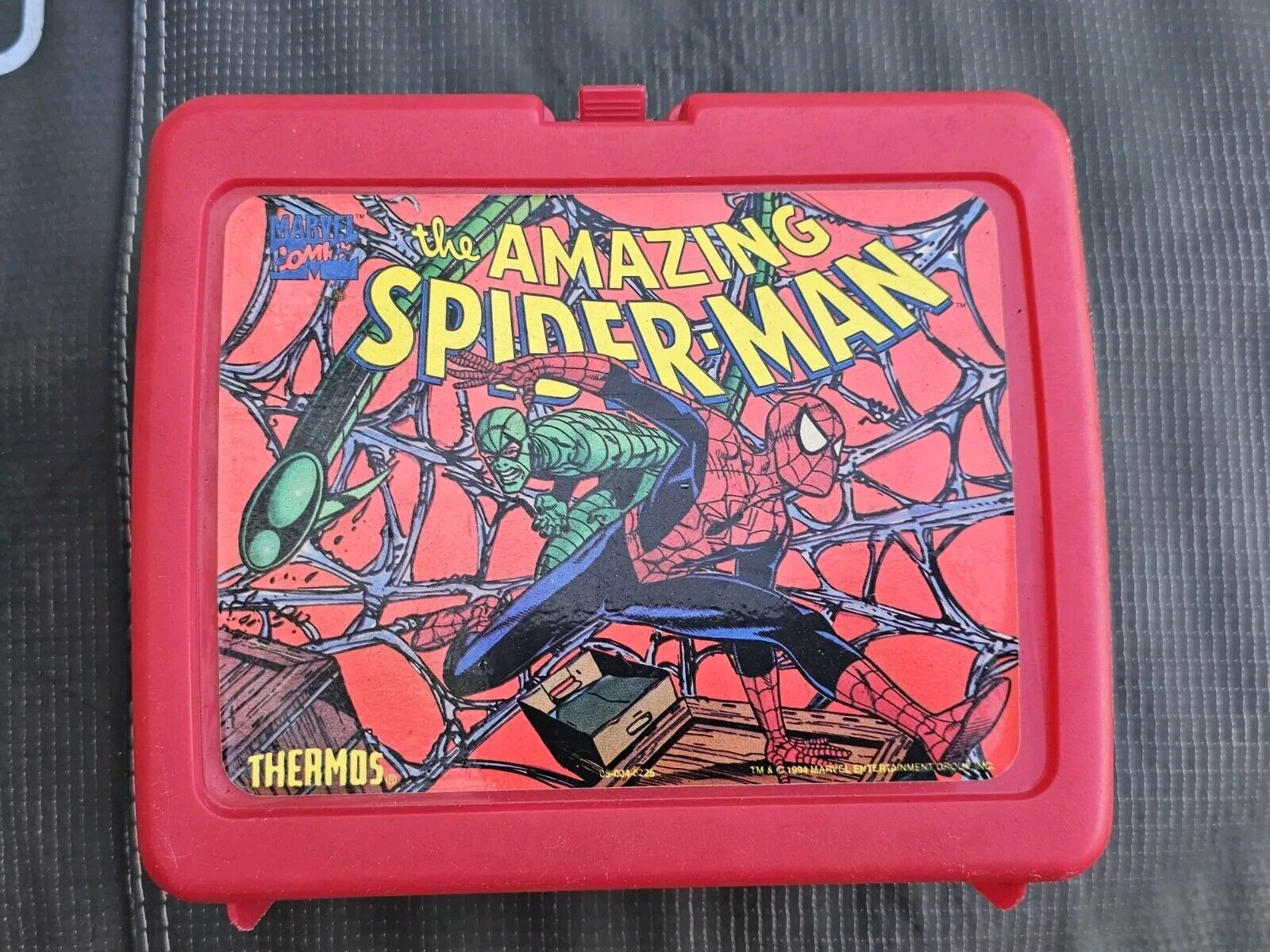 Vintage Thermos The Amazing Spider-Man w/ Scorpion Red Lunchbox Made in USA 1994