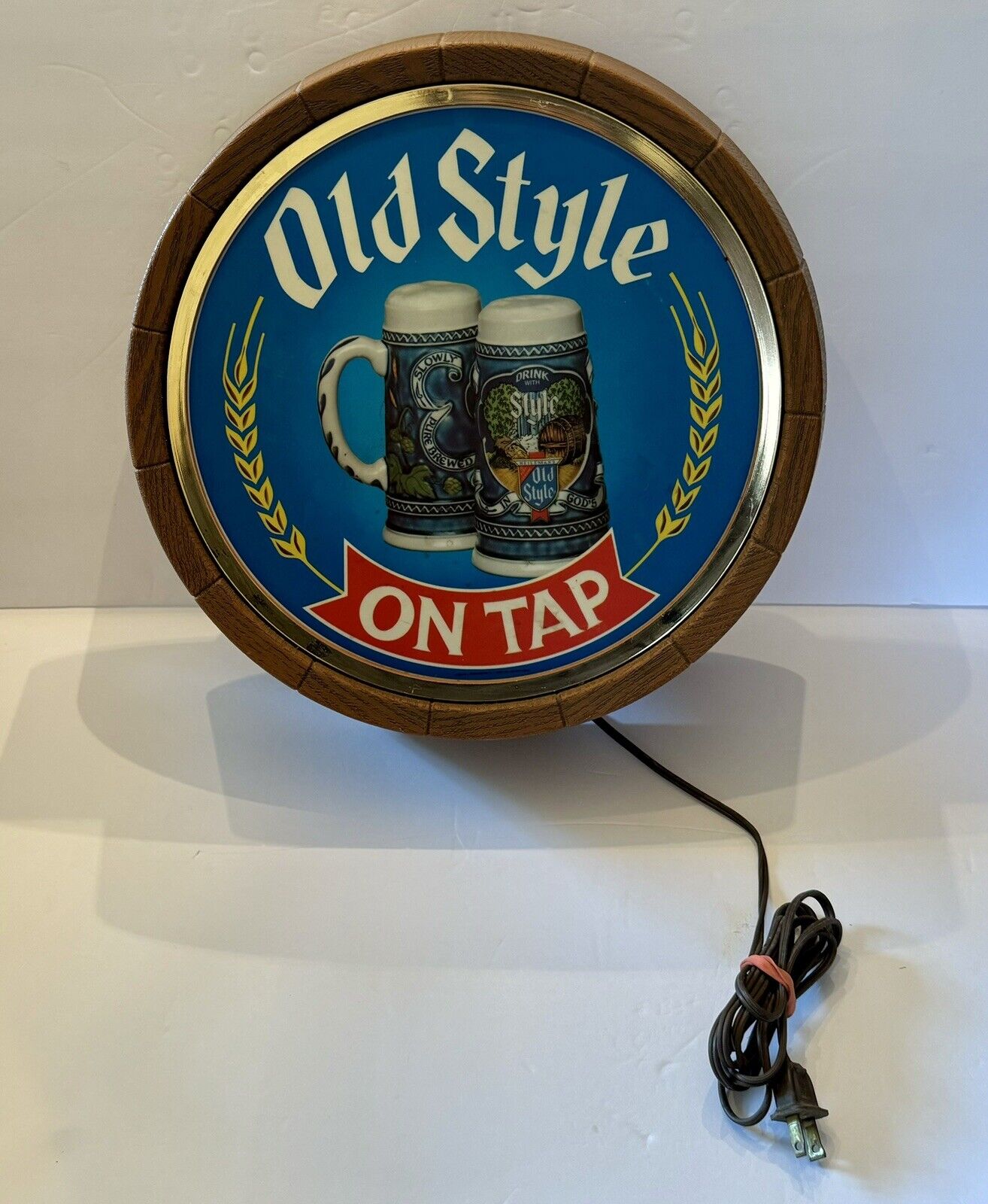 Vintage Old Style On Tap Beer Lighted Sign - Tested + Works