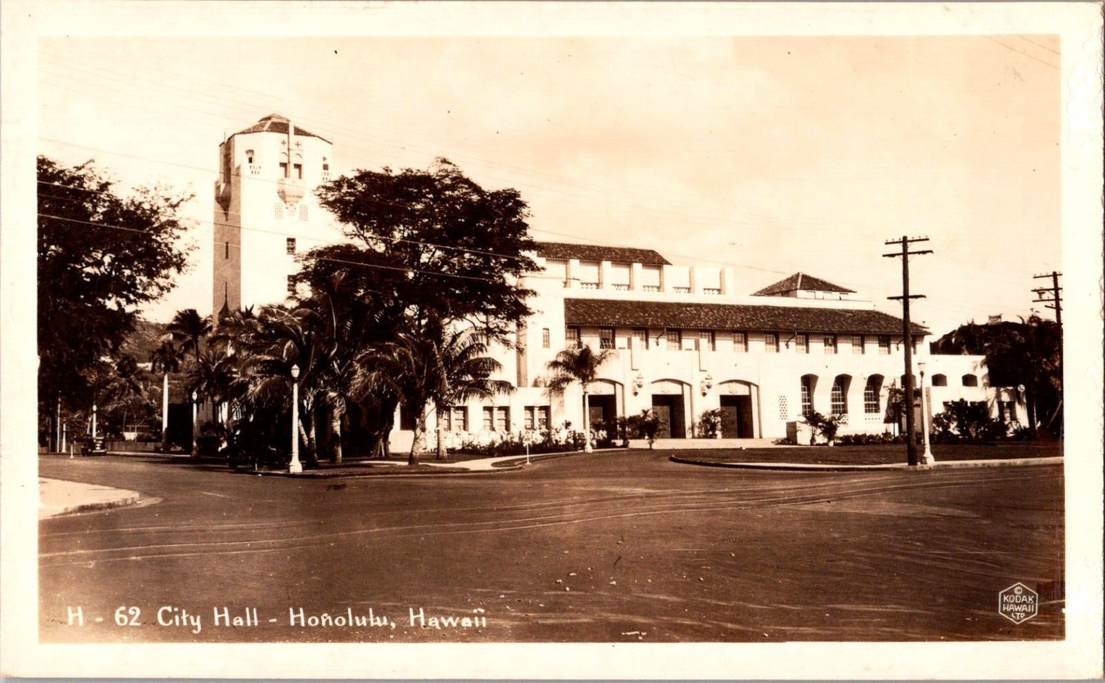 Postcard City Hall Honolulu Hawaii RPPC Unposted