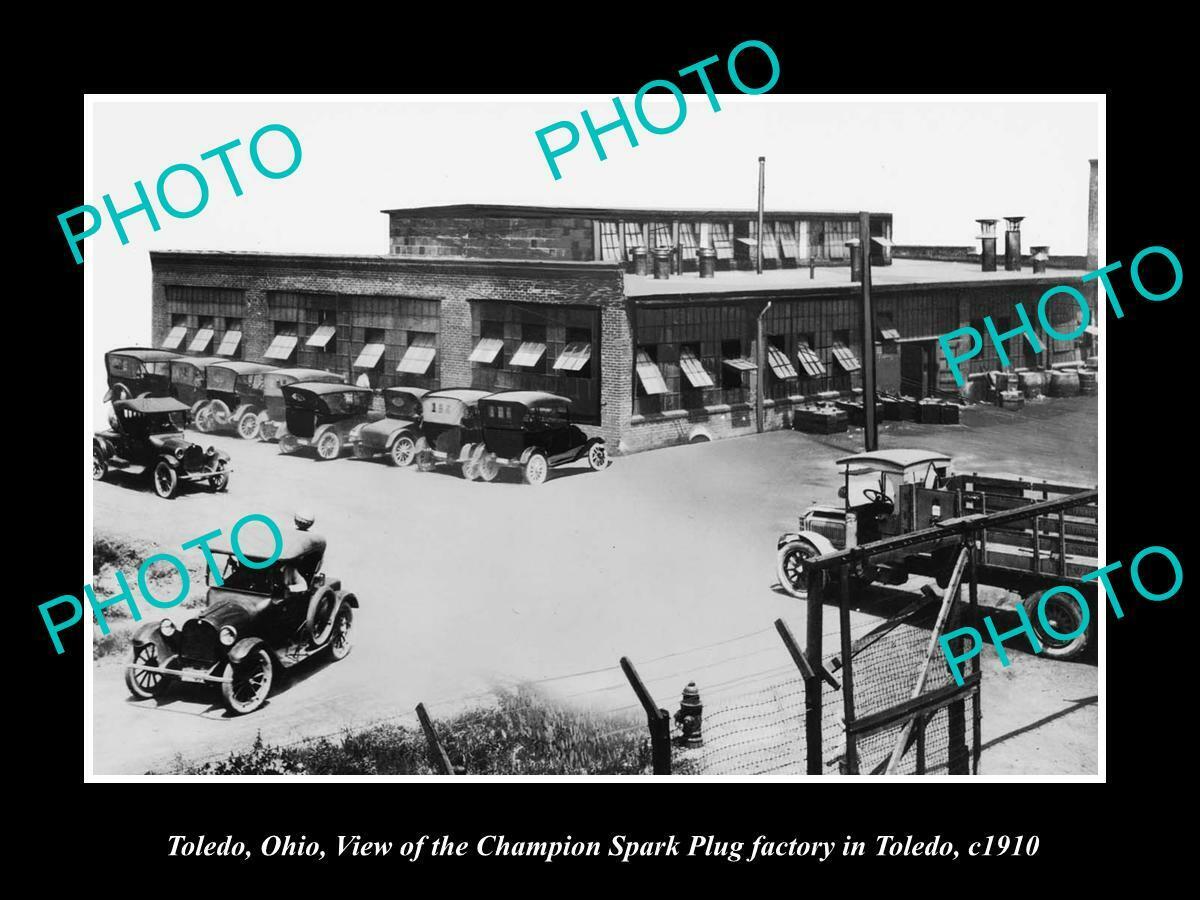 OLD 8x6 HISTORIC PHOTO OF TOLEDO OHIO THE CHAMPION SPARK PLUG FACTORY c1910