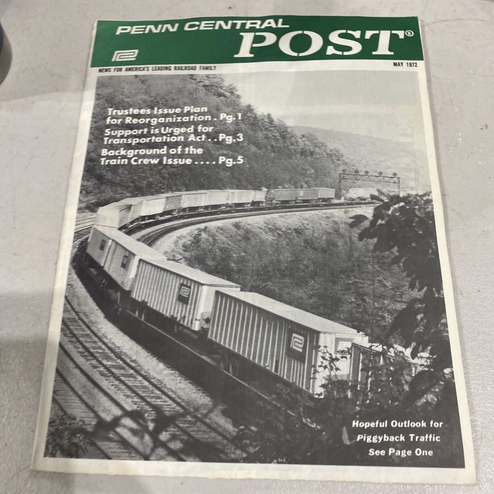Vintage Penn Central Post Employee Magazine Publication Train Railroad May 1972
