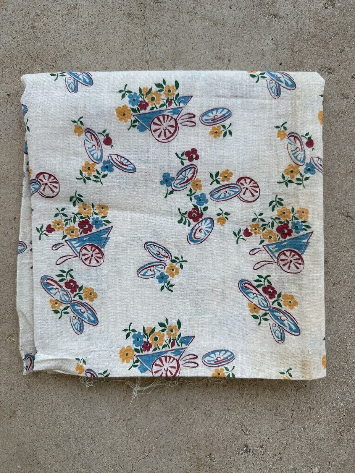 1940s Full Open Cotton Feed Sack Fabric Yd Flower Basket Garden Wheelbarrow VTG