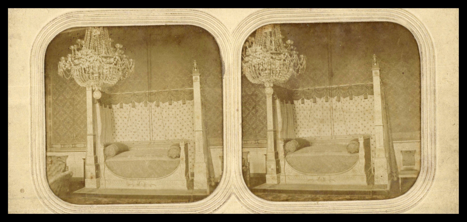 France, Château de Compiègne, Emperor\'s Bed, ca.1865, day/night stereo 