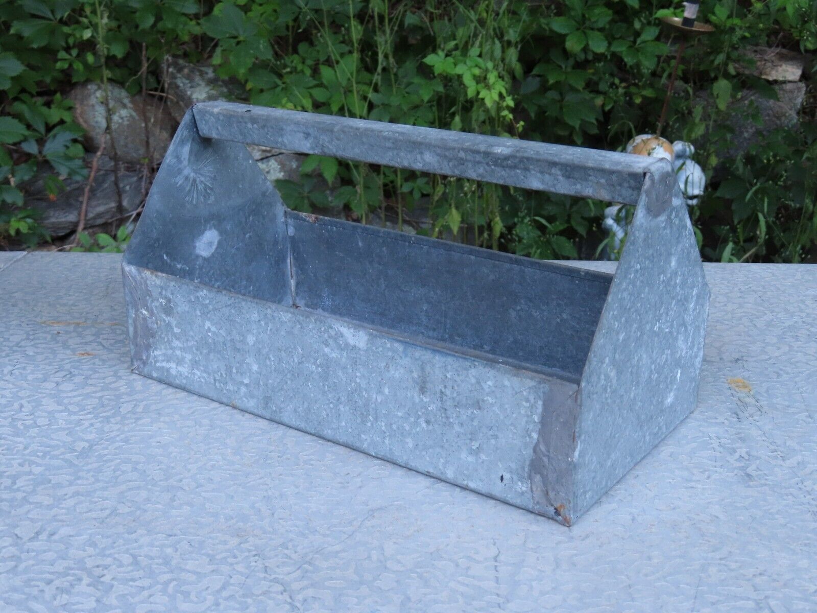 Vintage Galvanized Metal Tool Tray Carrier Tote w/Handle 12x6x6 - Nice