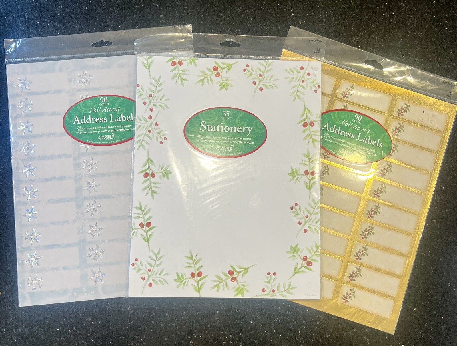 Brand New Gartner Studios Painted Holly Stationery 35 Ct. + Free Labels