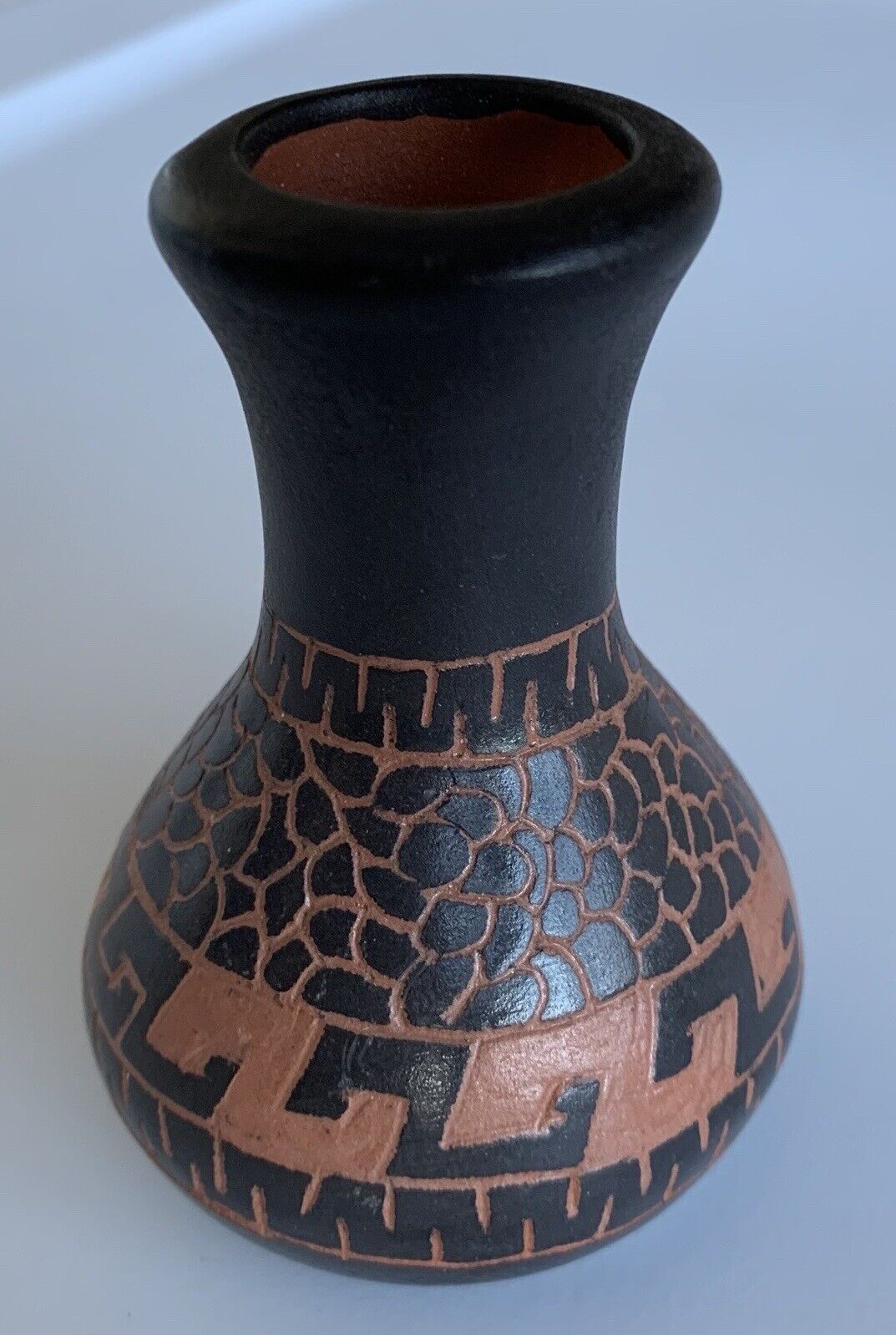 Navajo Hand Painted Etched Beautiful Southwest Signed Vase, B. Nez 3”