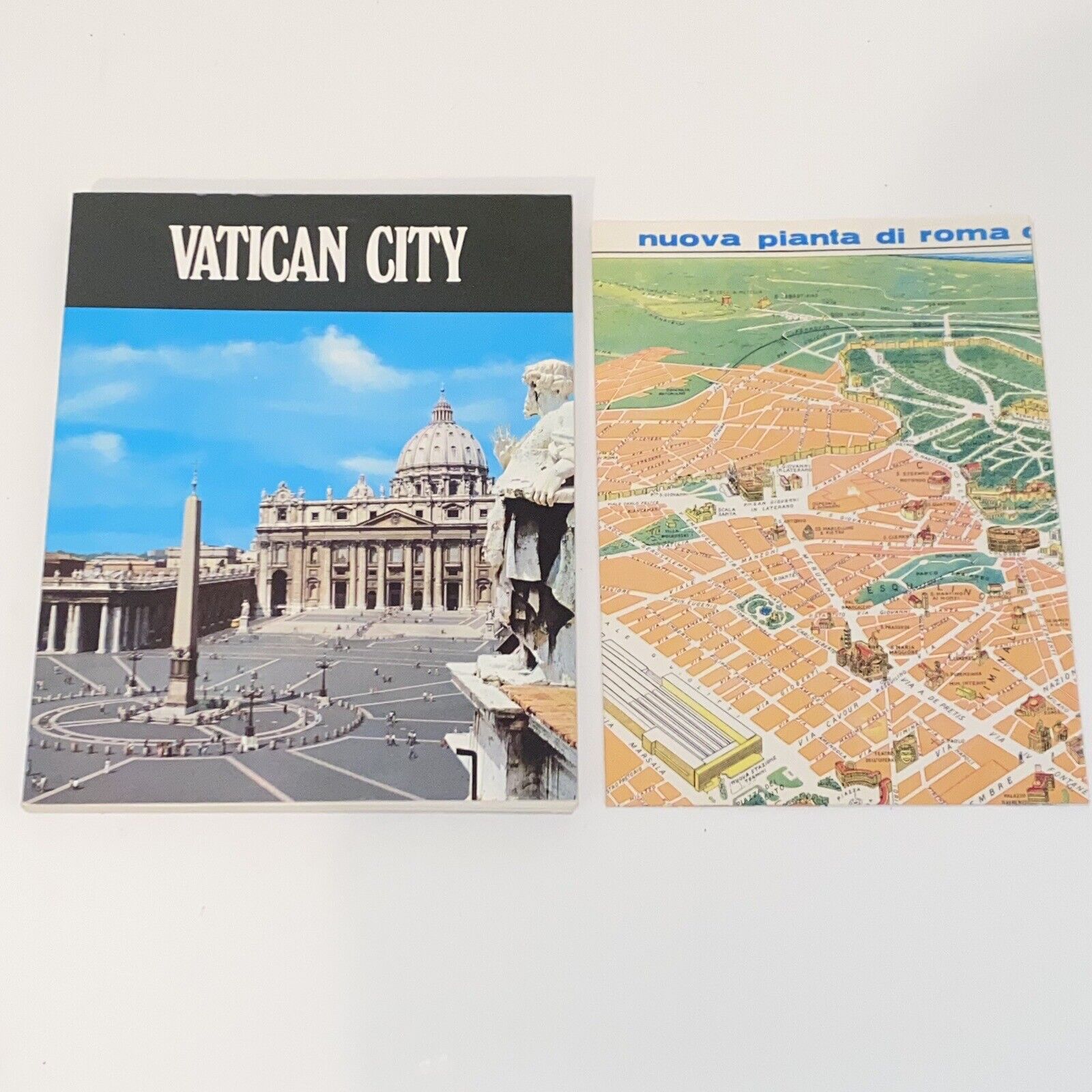 Vintage 1981 Vatican City Rome Italy Vacation Travel Tourist Book & Map