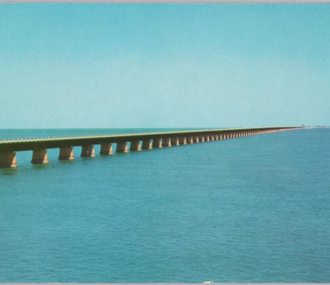 Seven Mile Bridge Overseas Hwy to Key West FL 1960s Vintage Postcard Unposted