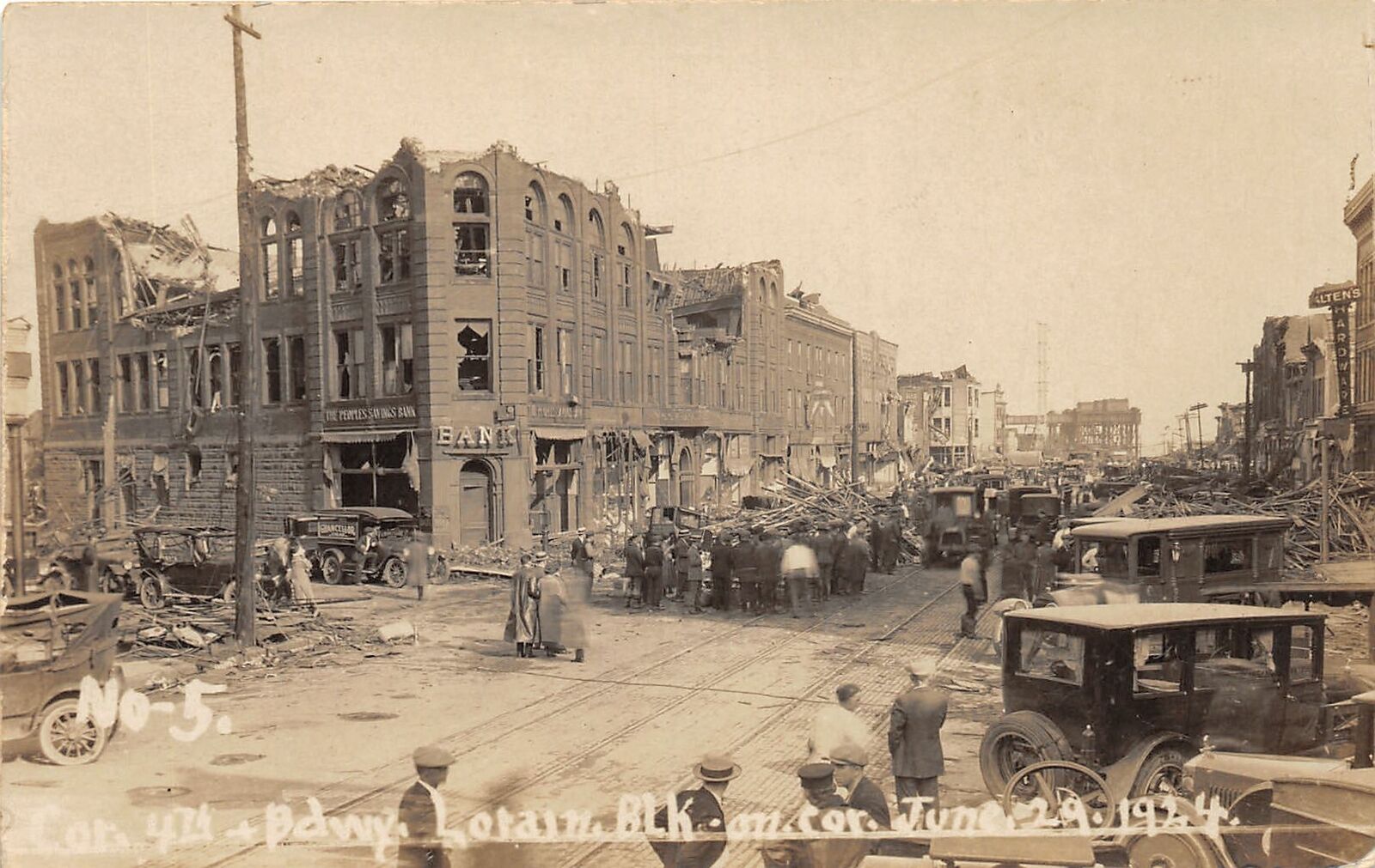 H99/ Lorain Ohio RPPC Postcard 1924 Tornado Disaster Bank Building 180