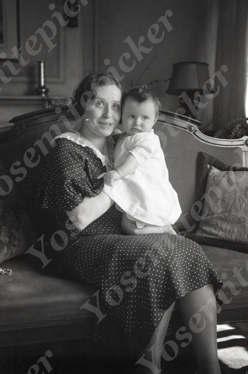 pc02  Original Negative 1936  San Francisco  Mom w/  Baby 448a