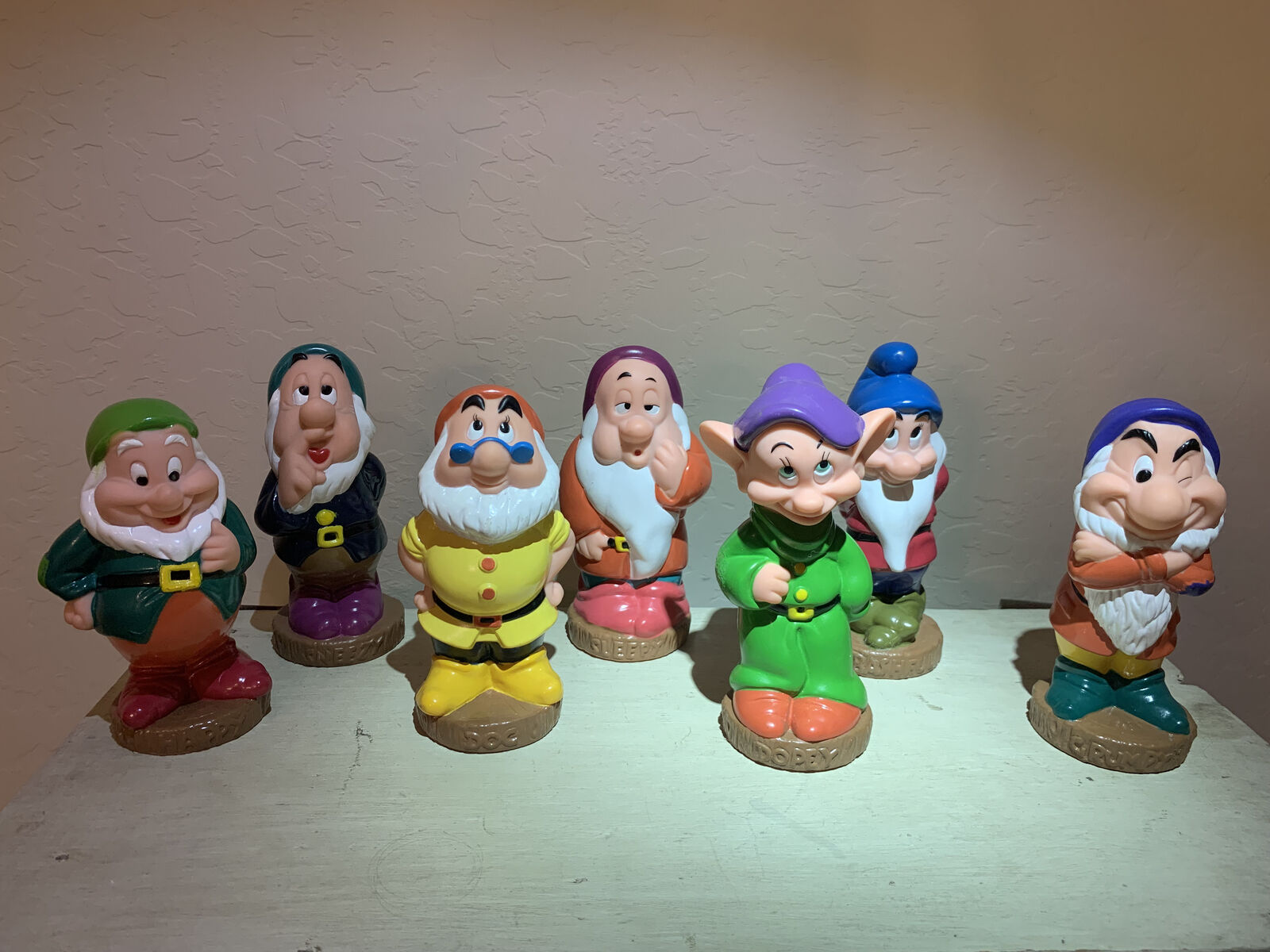 Vintage - Disney's Seven Dwarfs Rubber Squeaky Toys - Complete Set (7)