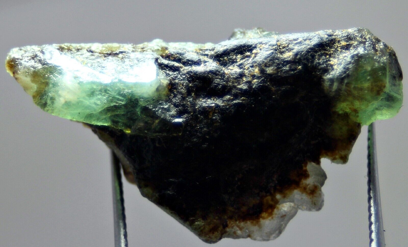 30.0 Ct Green Emerald Crystals Cluster Specimen, Chitral Pakistan