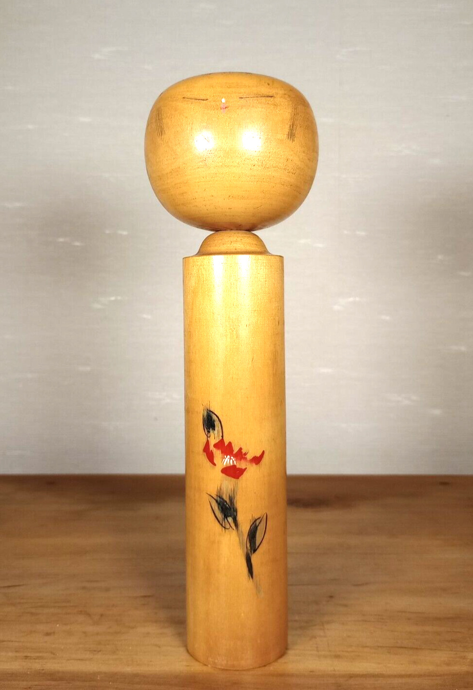 Vintage Japanese creative SOSAKU kokeshi 24.5cm Hashime Takahashi Red camellia