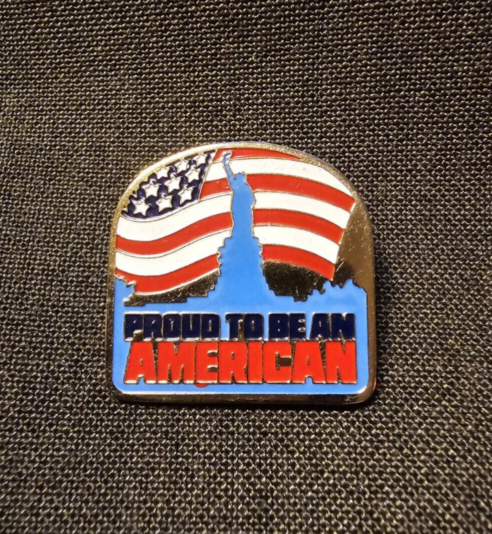Vintage 1986 PROUD TO BE AN AMERICAN Flag Statue of Liberty Hat Lapel Pin