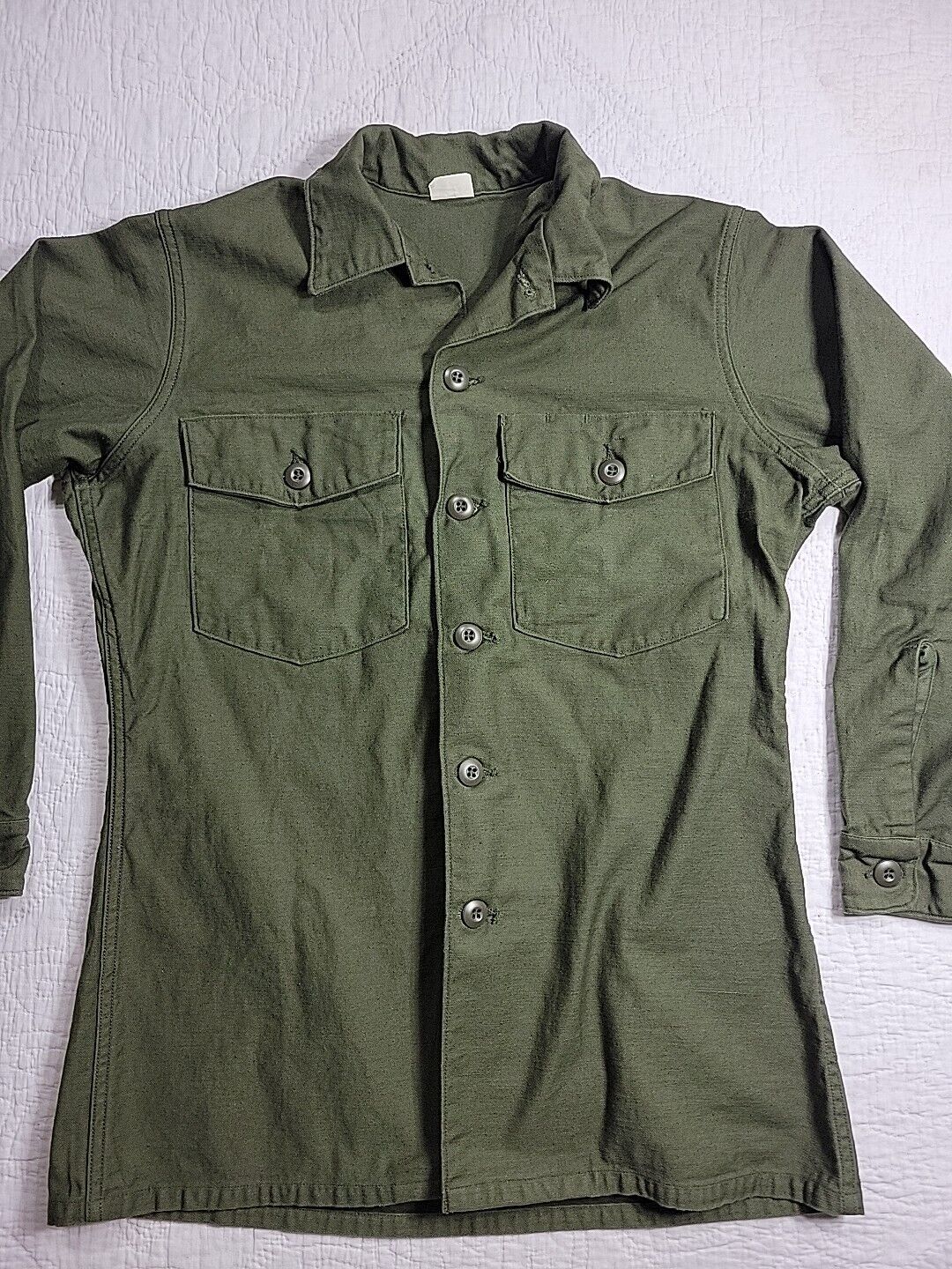 Vintage US Army Vietnam Era OG-107 Sateen Fatigue Duty Shirt Size Small 15.5x31