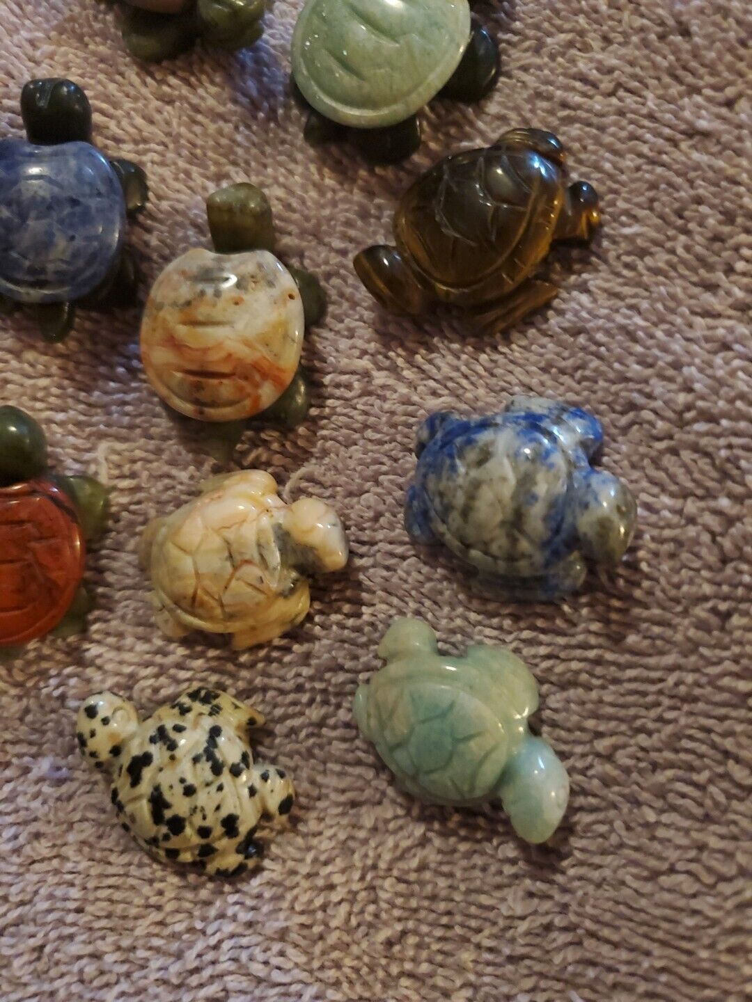 10pc Carved Stone Turtle Crystal Figures