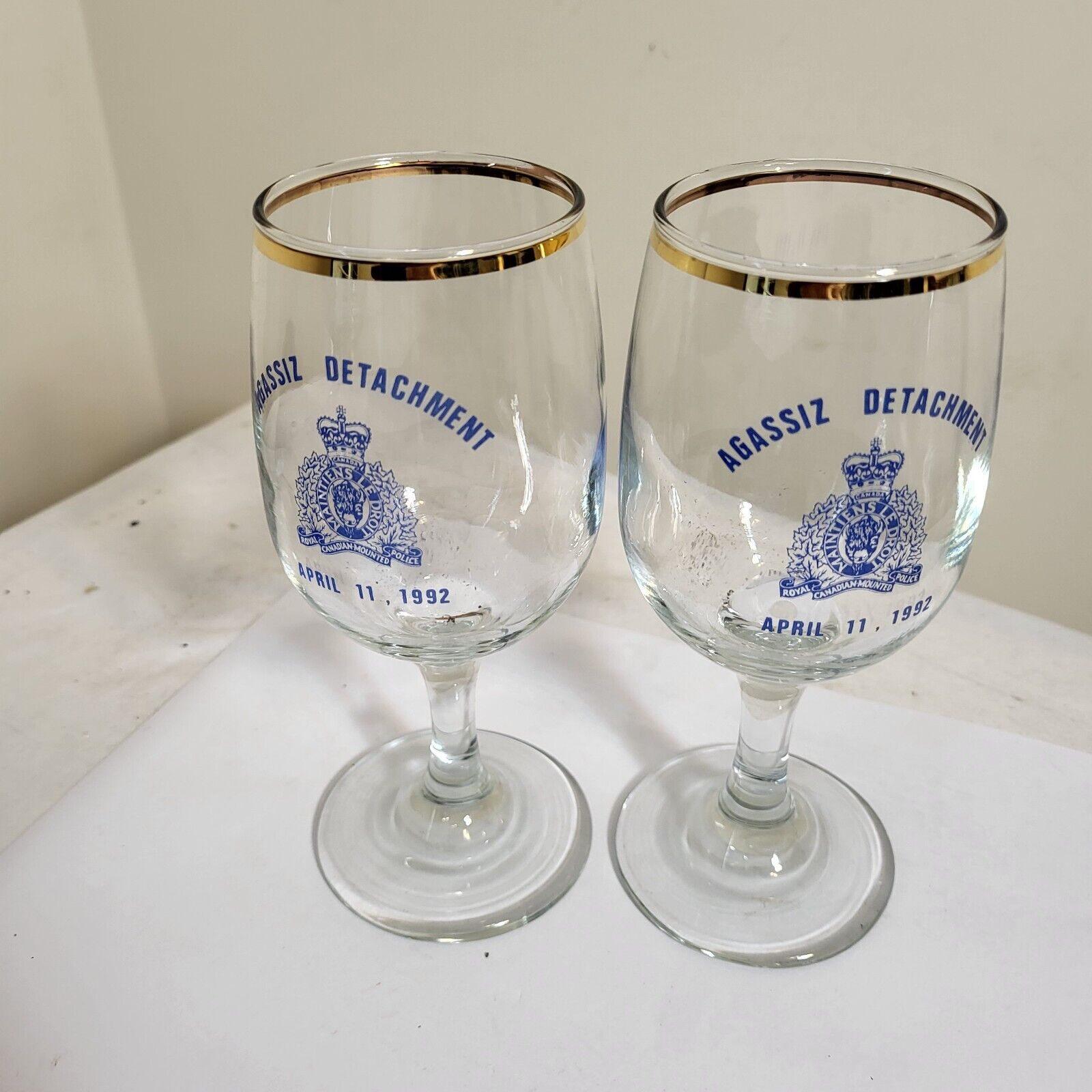 Vintage RCMP 1992 AGASSIZ Canadian Mounted Police Mounties Wine Glass Set of 2