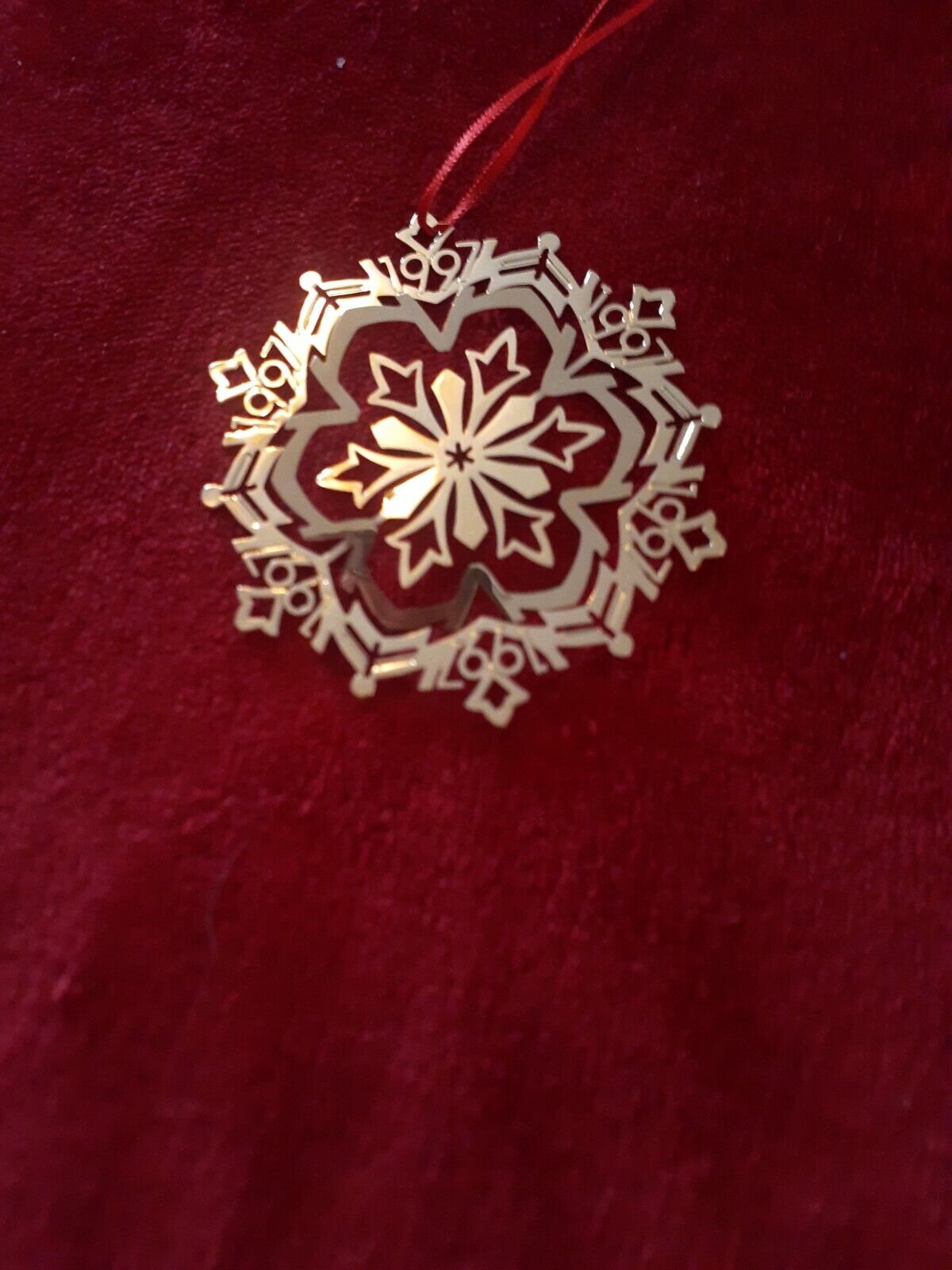 Vintage Lunt USA 1997 24k Gold Plated Snowflake Christmas Tree  Ornament EUC