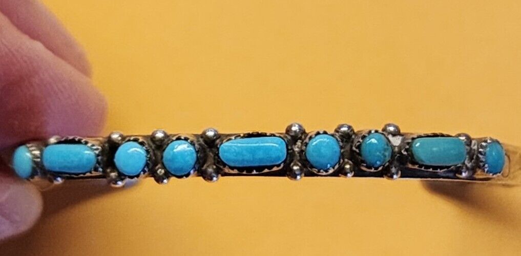 Vintage Zuni Sterling Silver Dot Dash Turquoise Petit Point Child's Bracelet EXC