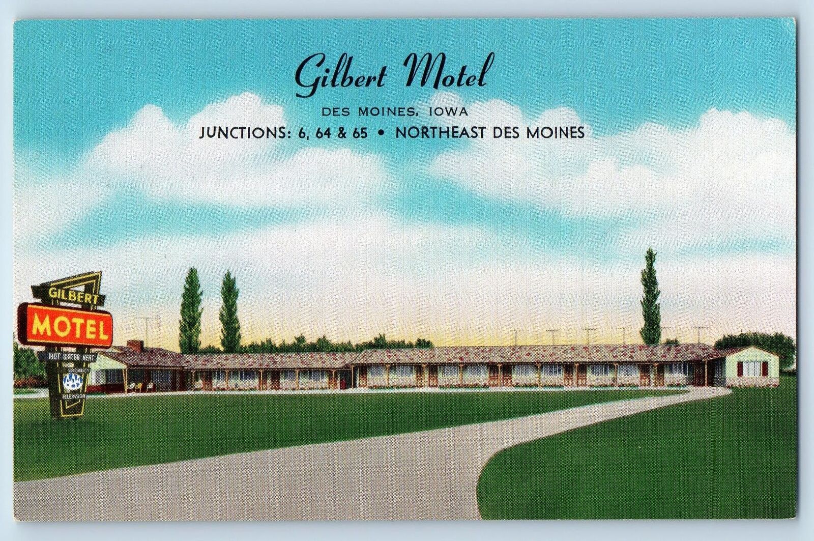 Des Moines Iowa IA Postcard Gilbert Motel Building Exterior c1940's Vintage
