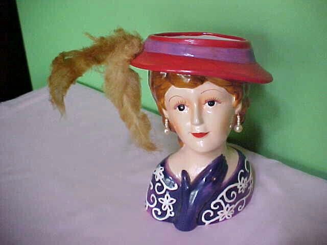 vtg 2004 LEFTON Red Hat Lady vase w/feathers Planter HAND PAINTED missing ring