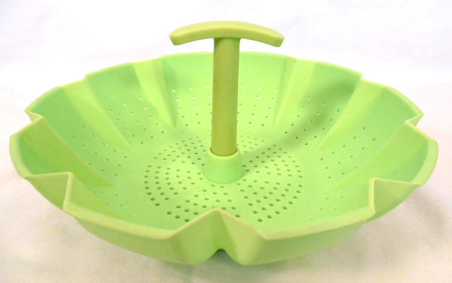 Neon Green Silicon Vegetable Streamer Basket w/Handle  8 1/2\