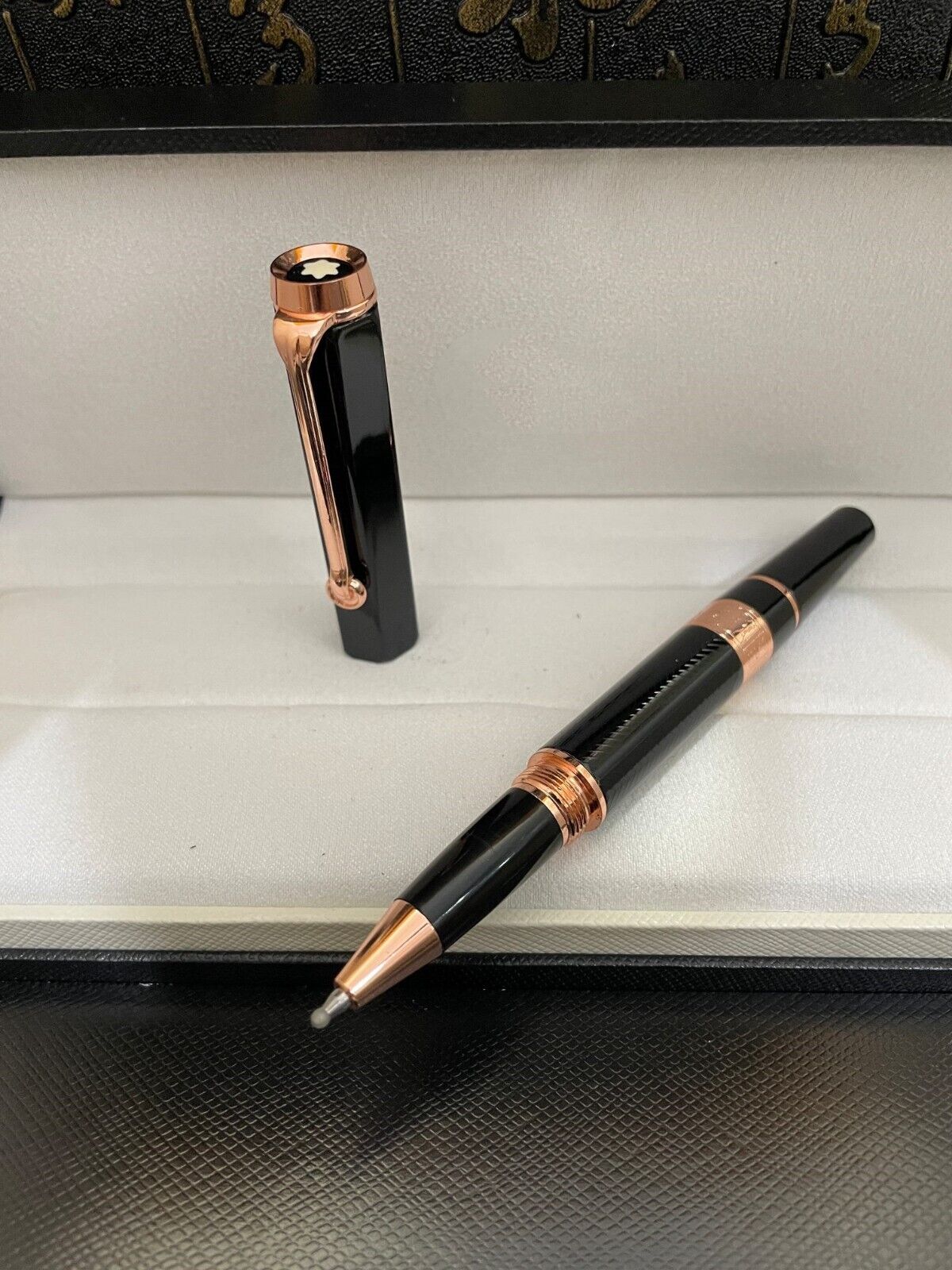 Luxury Great Writers Series Black+Rose Gold Color 0.7mm Rollerball Pen