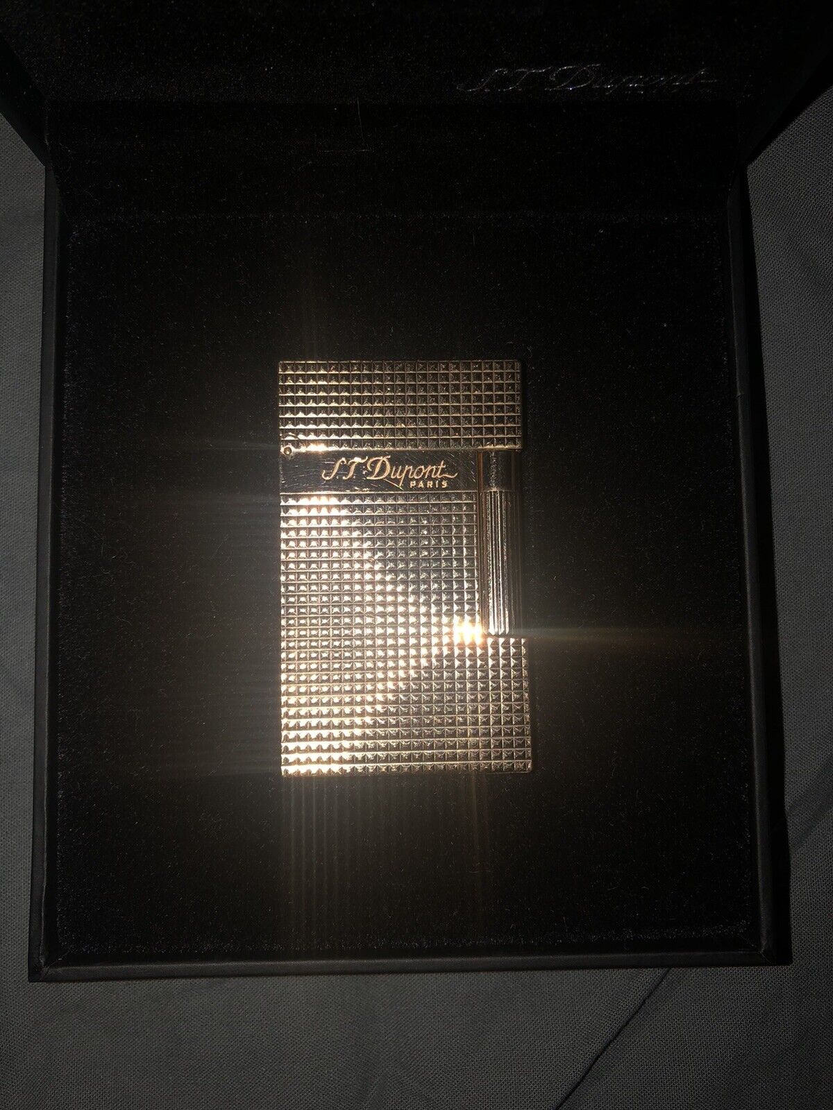 S.T Dupont Rose Gold Lighter & 3 Yellow Gas Refills