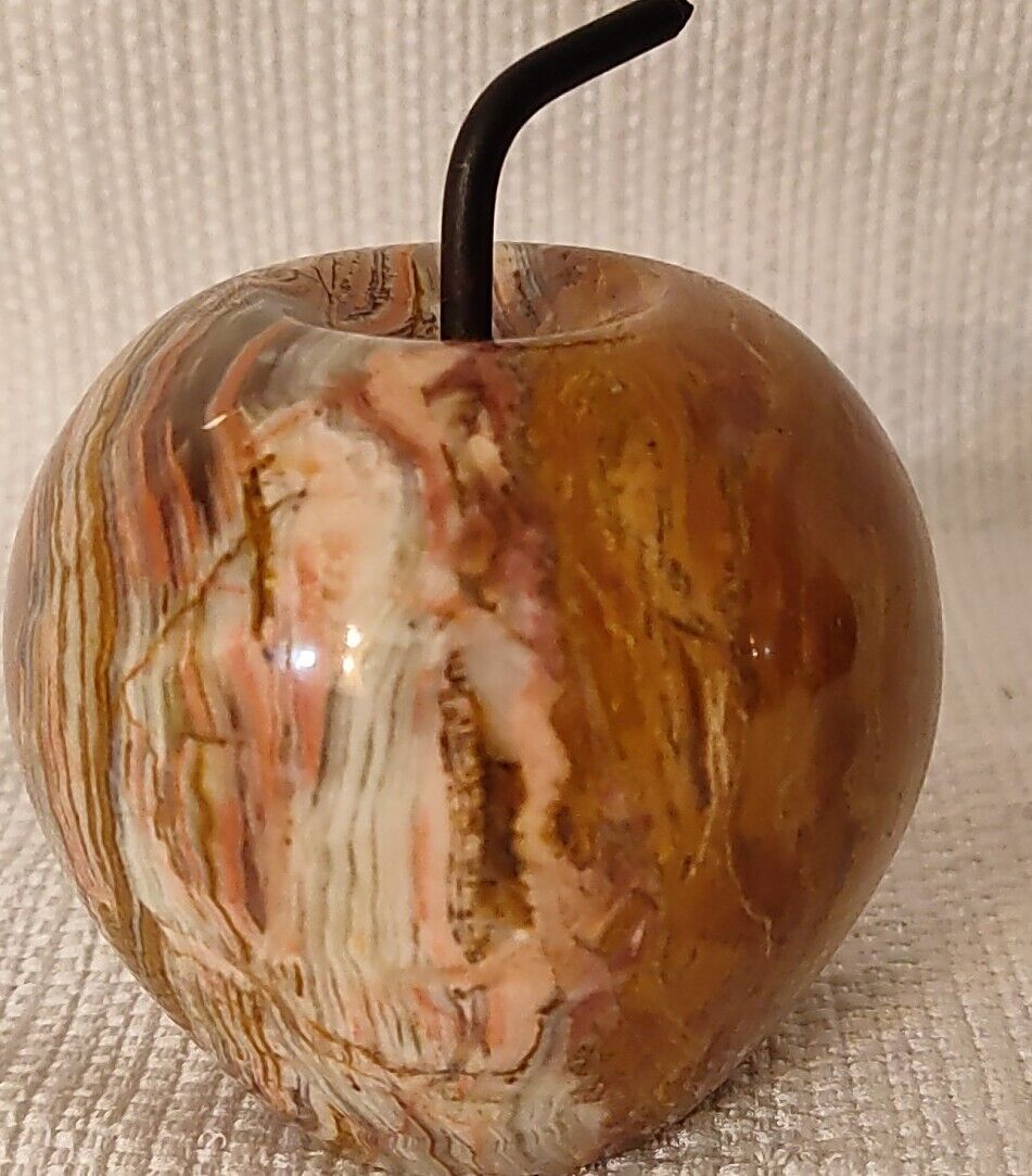 Ten Thousand Villages Onyx Apple With Brass Stem Paperweight Excellent Condition