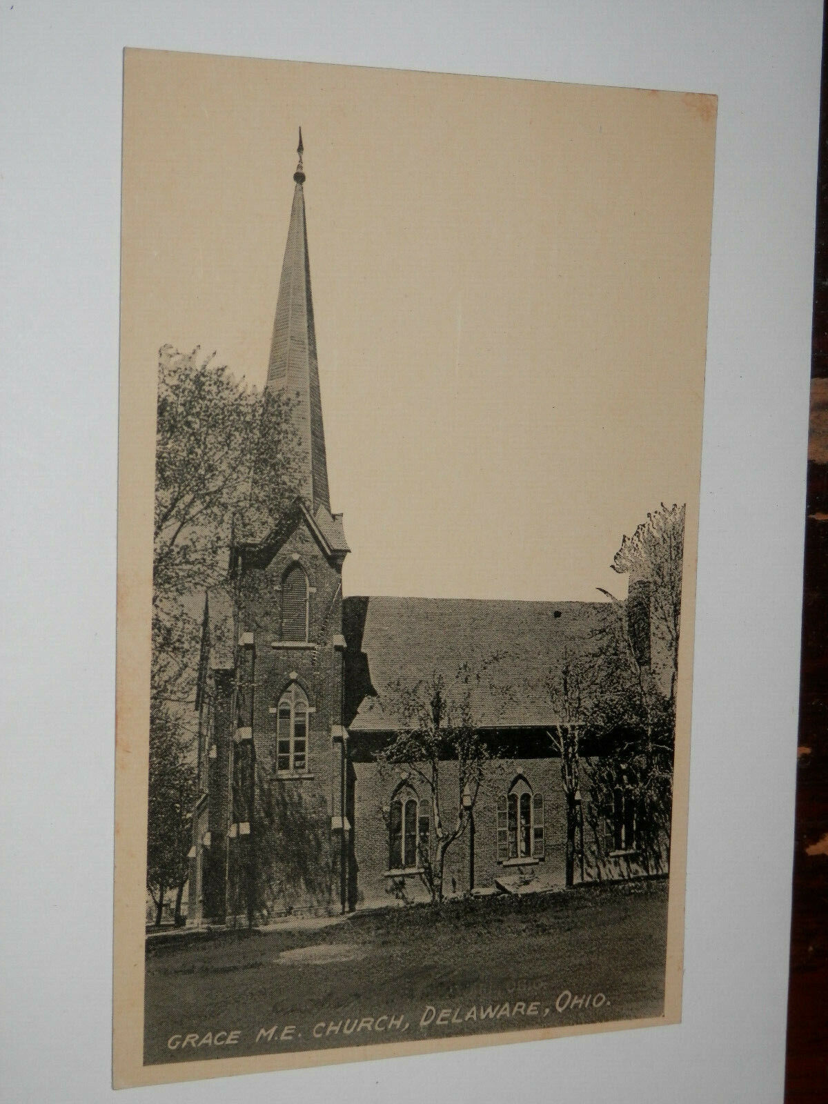 DELAWARE OHIO - 1907-1915 ERA POSTCARD - GRACE M.E. CHURCH