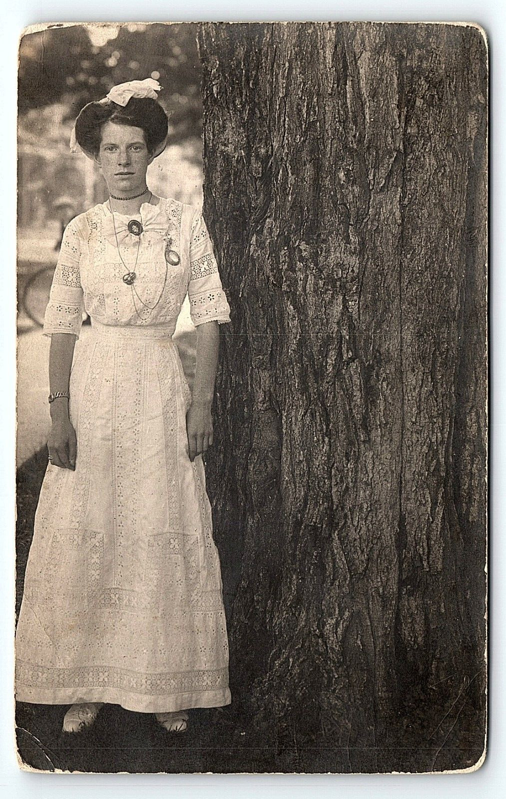 c1910 WELL DRESSED LADY BESIDE TREE HAZEL DAVIS PHOTOGRAPH RPPC POSTCARD P4271