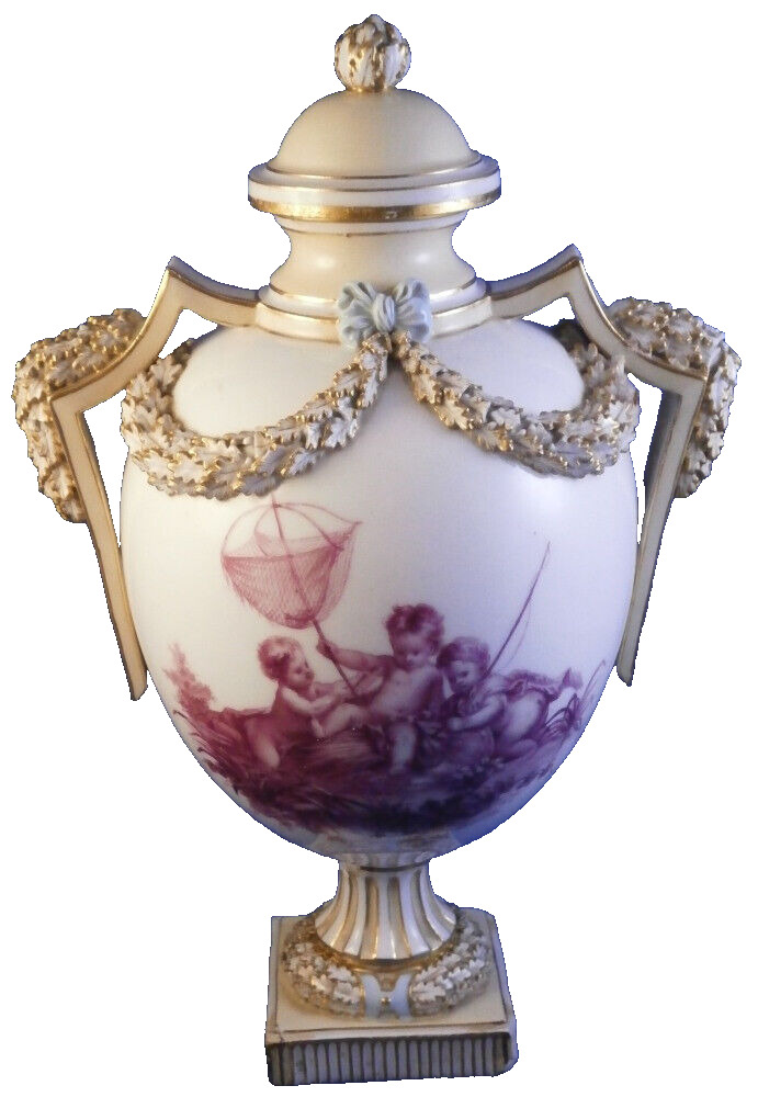 Antique 19thC Meissen Porcelain Puce Scenic Vase Porzellan Vogel Szene Scene