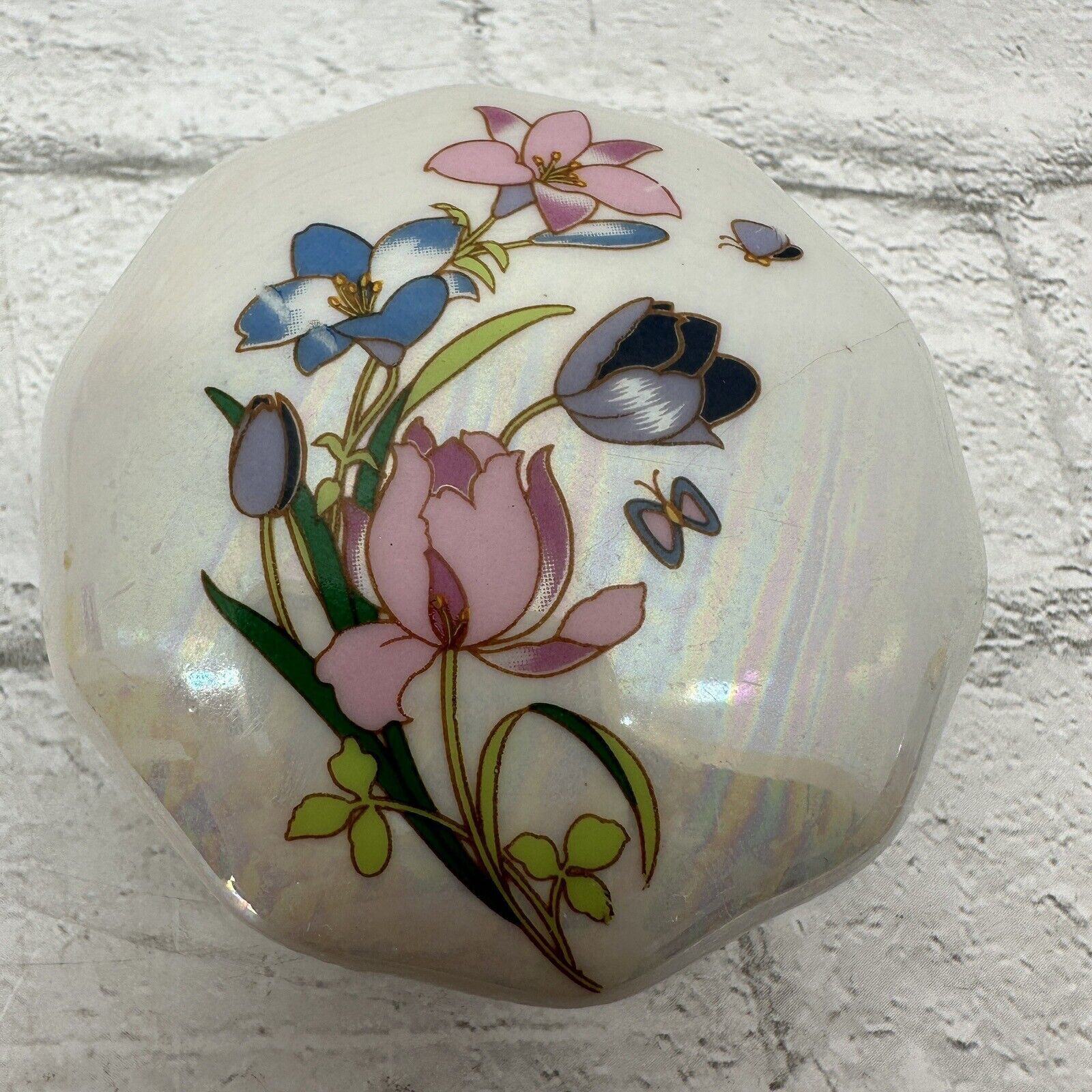Vintage Porcelain Jewelry Box Floral Opalescent China LVC 1989