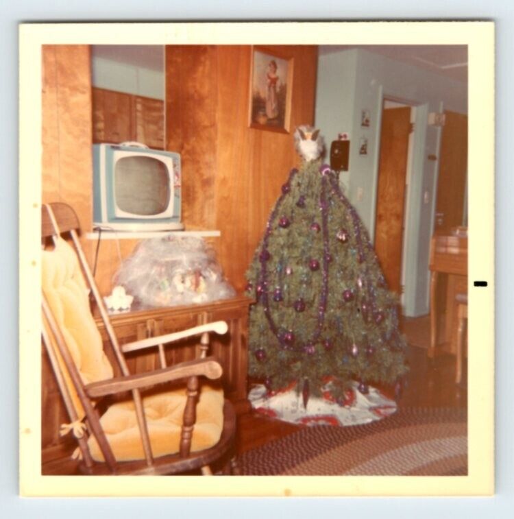 Vintage Photo Christmas Tree Blue Television Set TV 1960\'s ACR37