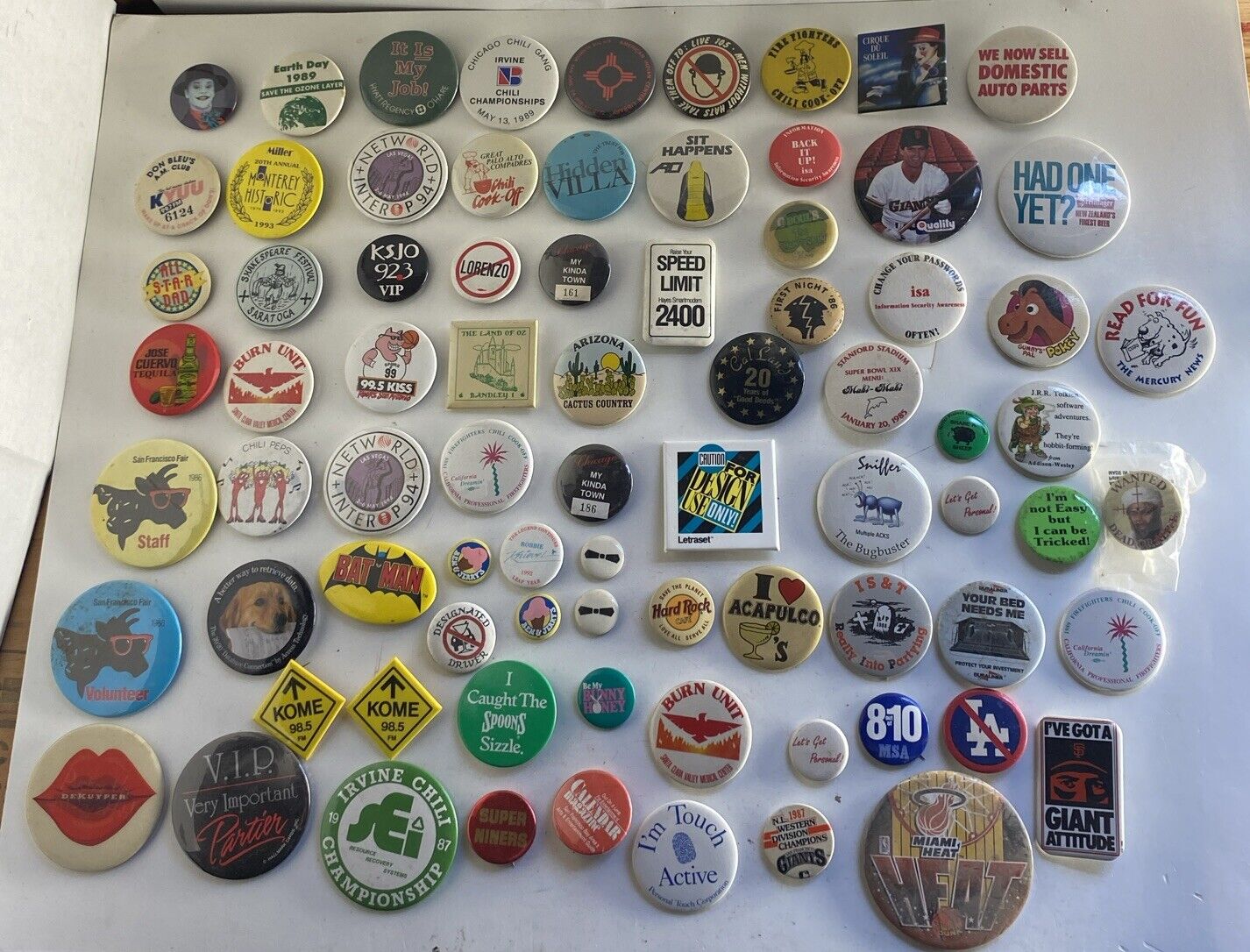 Collectible Vintage to Now Huge Lot of 75+ Pin Back Buttons Different Sizes