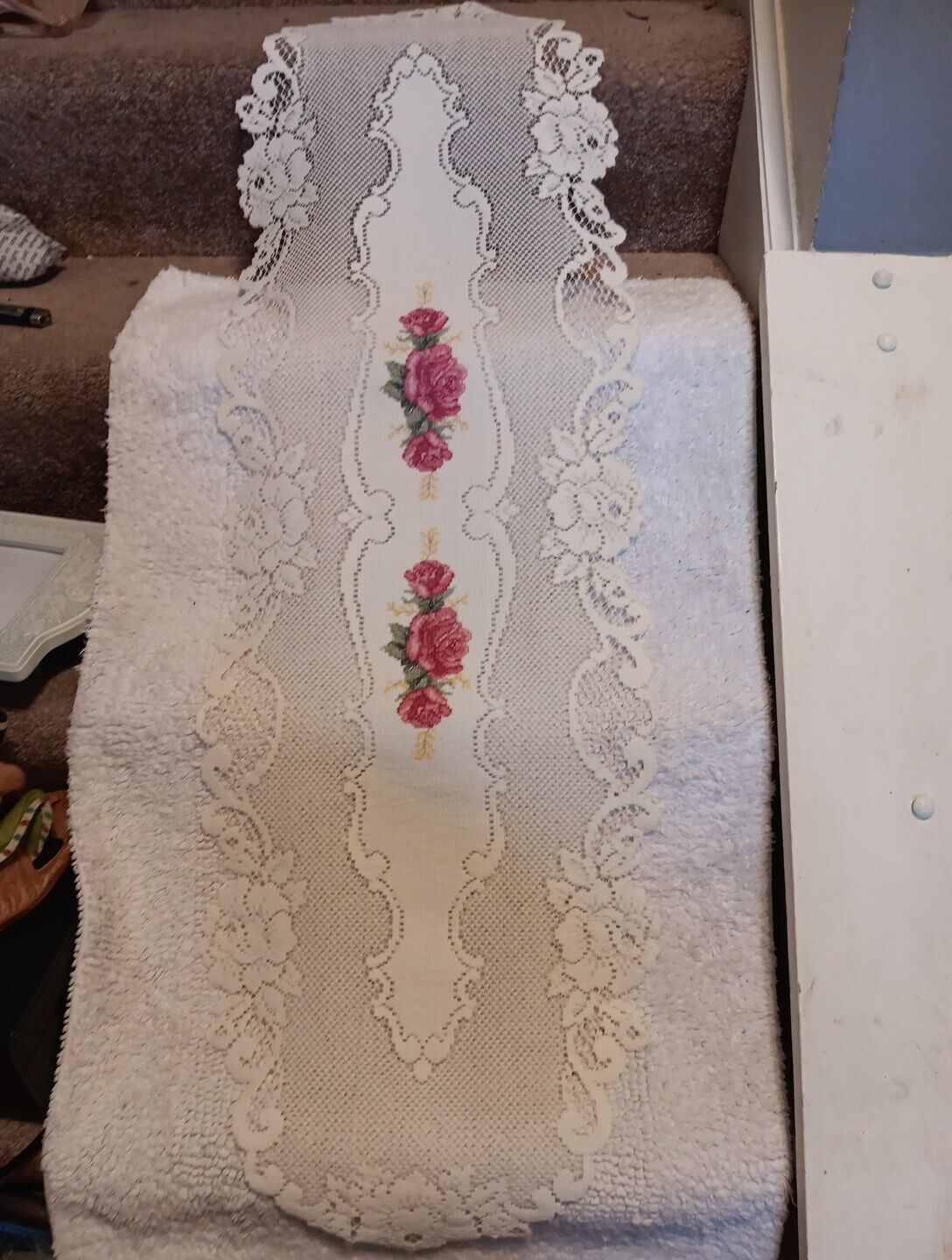 Vintage Lace Embroidered Rose 47\