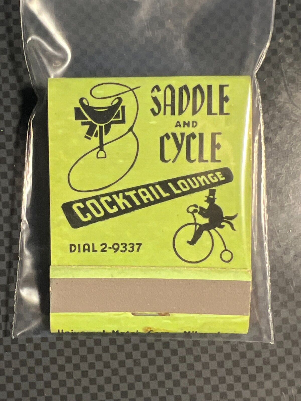 VINTAGE MATCHBOOK - SADDLE AND CYCLE COCKTAIL LOUNGE - ROCKFORD, IL - UNSTRUCK