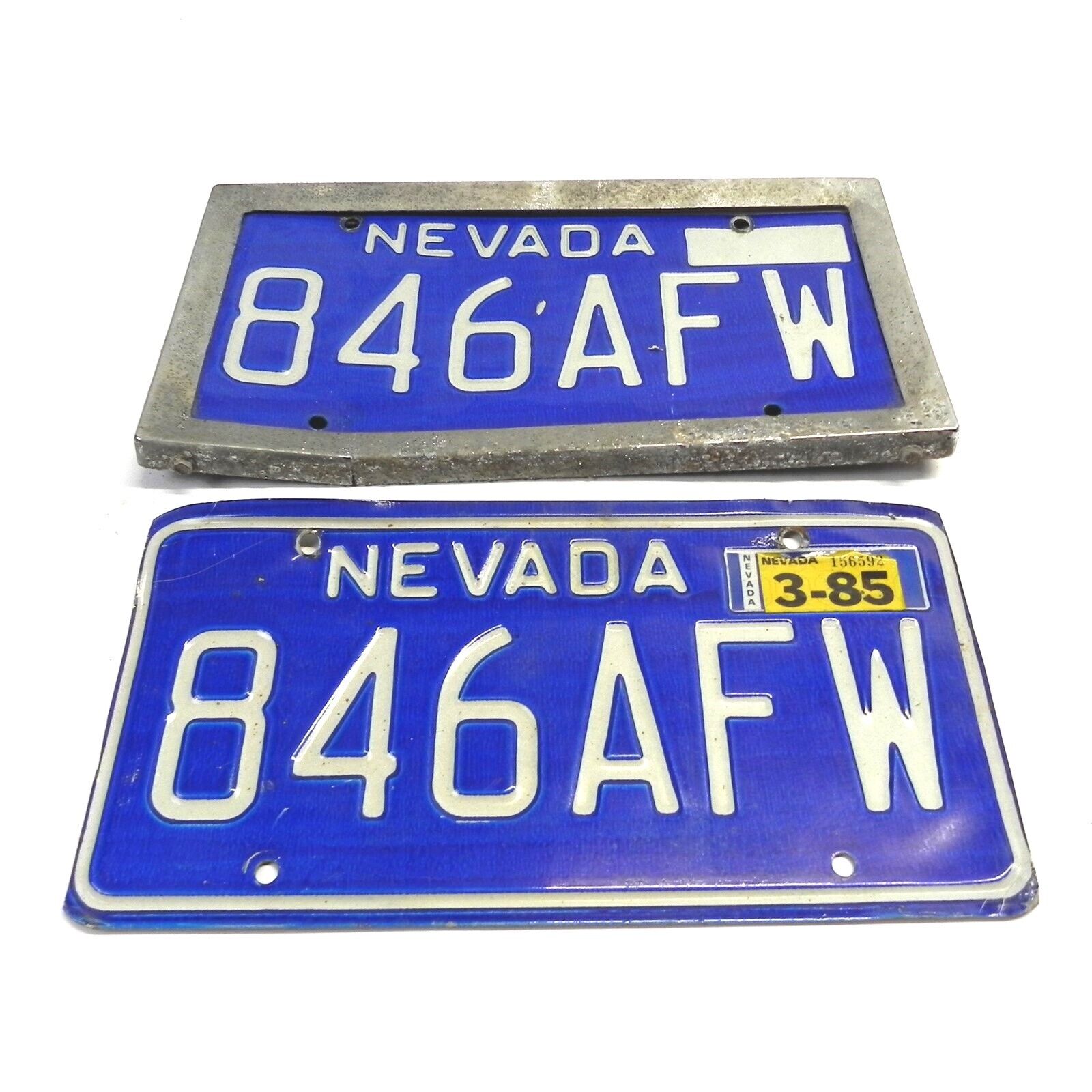 PAIR OF VINTAGE 1980\'s NEVADA LICENSE PLATES W/ 1985 TAG 1 PLATE WITH FRAME VTG