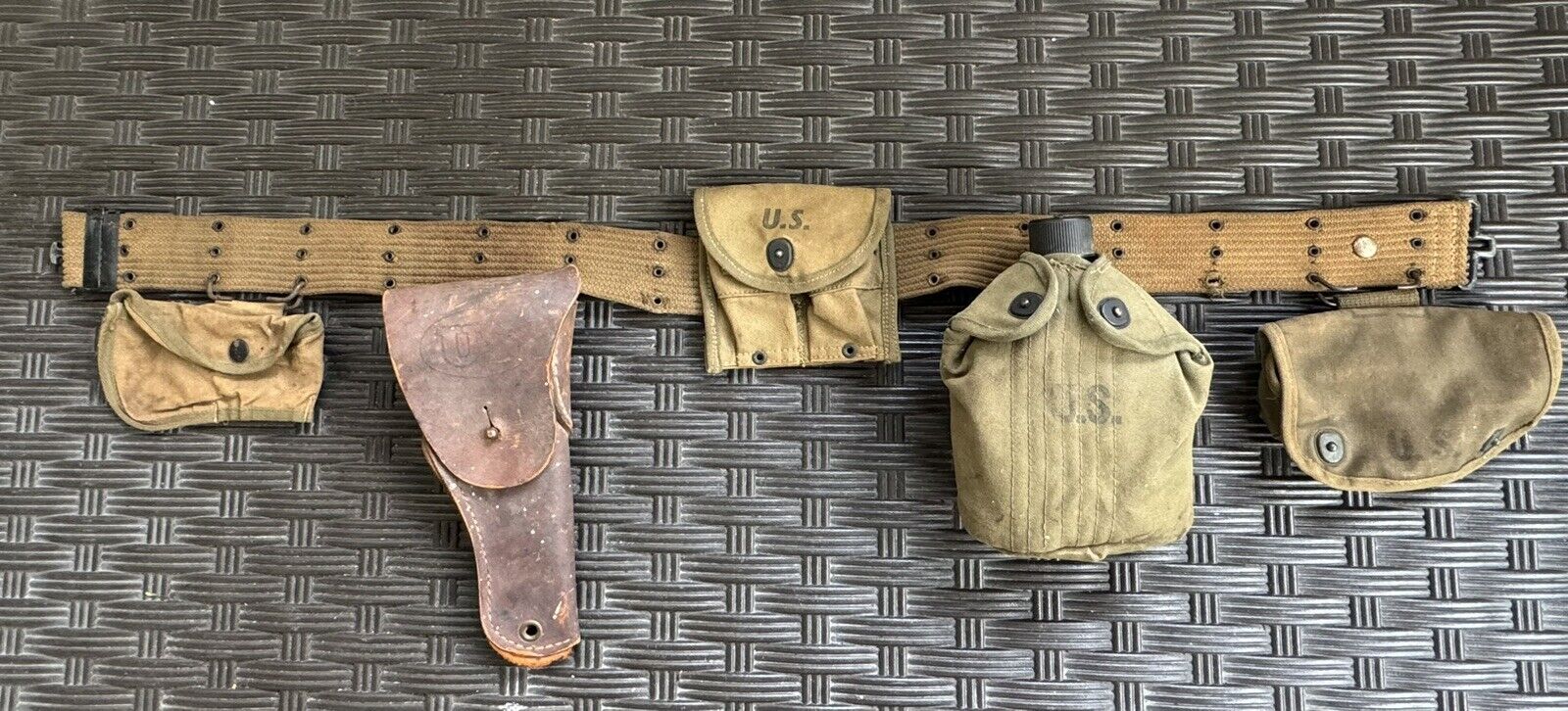 WWII WW2/Postwar US Army M-1936 Web Pistol Belt Rig Set Complete