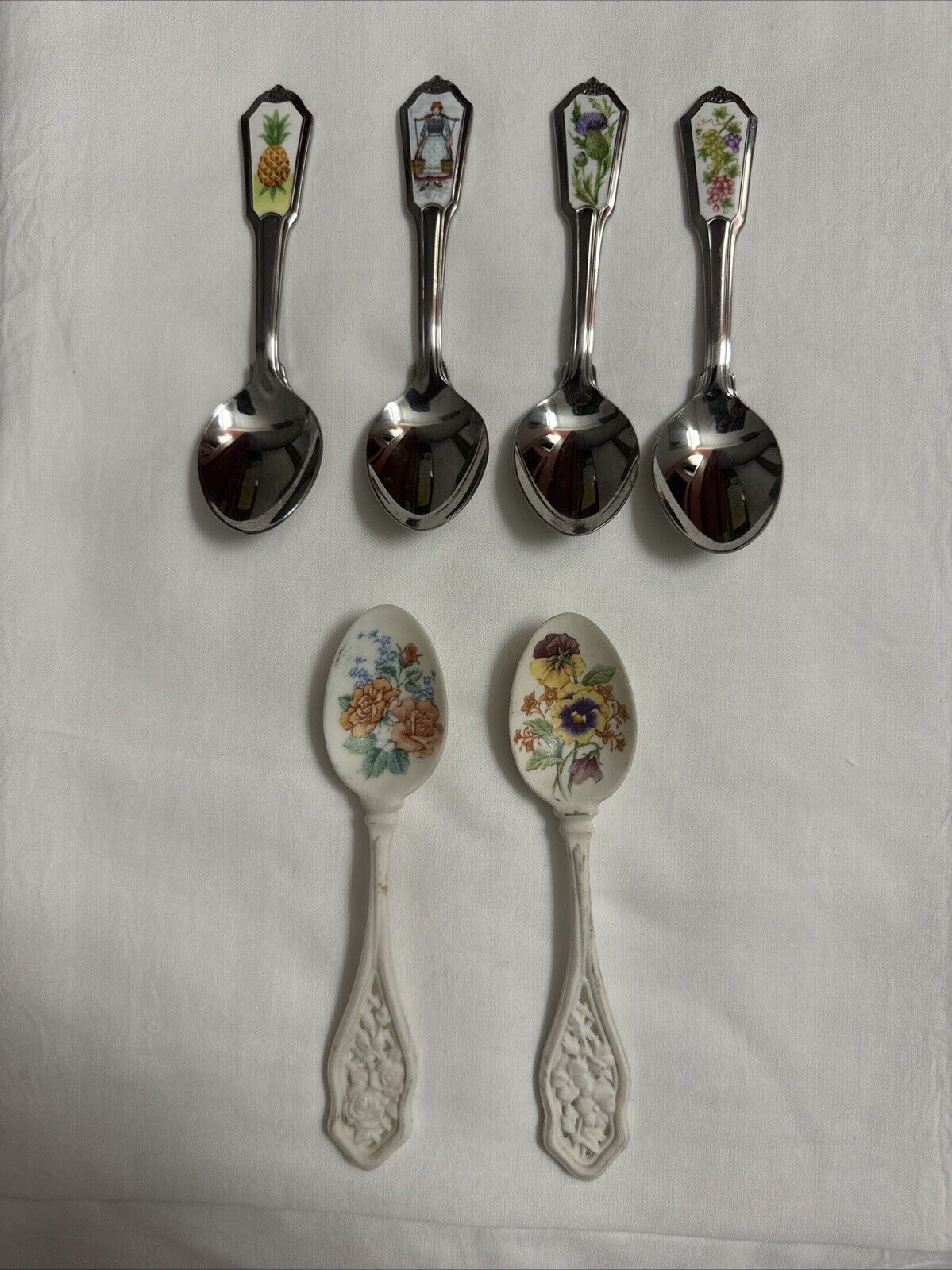 Avon Porcelain&Hospitality Vintage Spoons Lot 1985 &1989/ItalyGermanyScotlandUSA