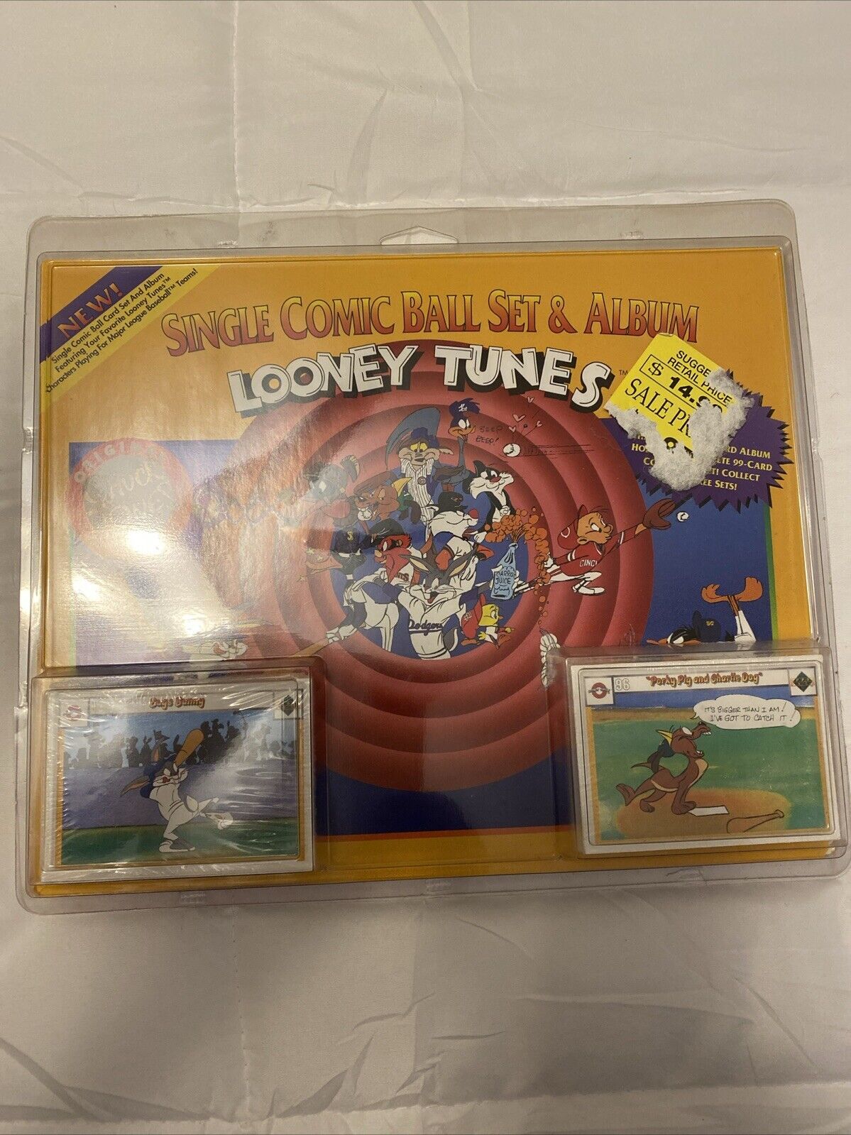 1991 Upper Deck Looney Tunes Single Comic Ball Set and Album 