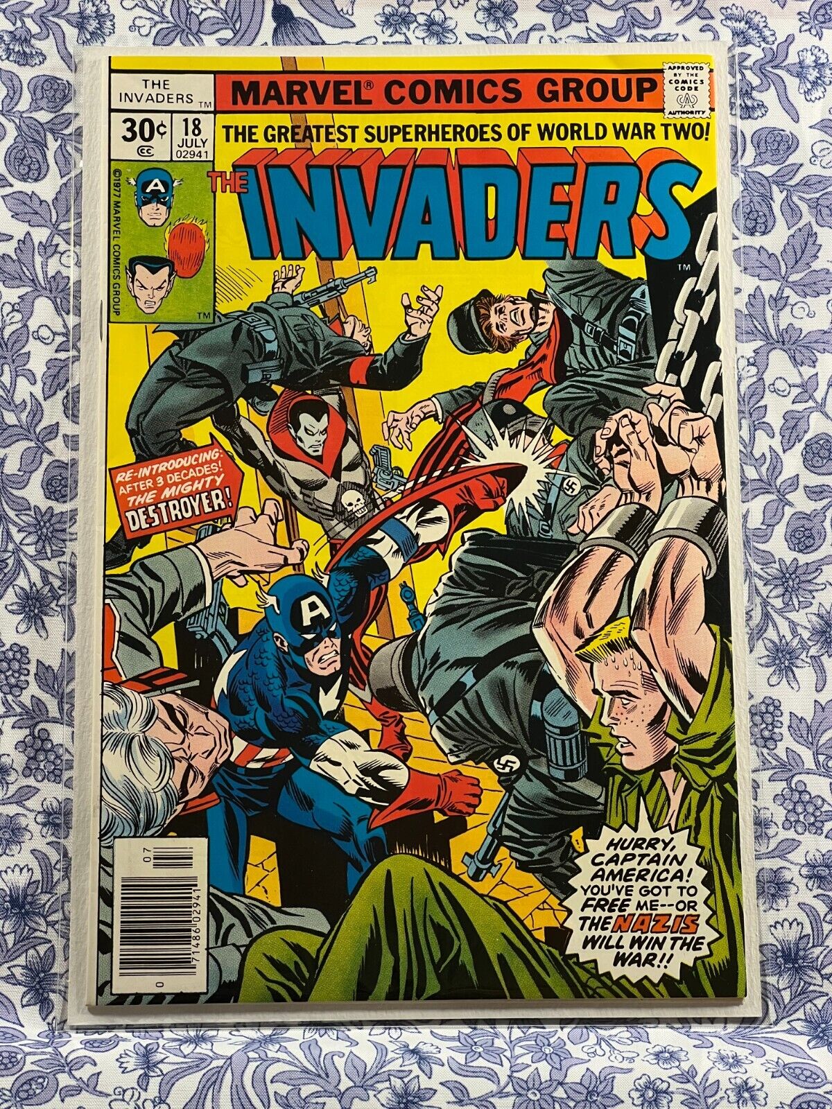 INVADERS #18 NM+ Gil Kane Cover Roy Thomas Warrior Woman Destroyer RARE CGC IT