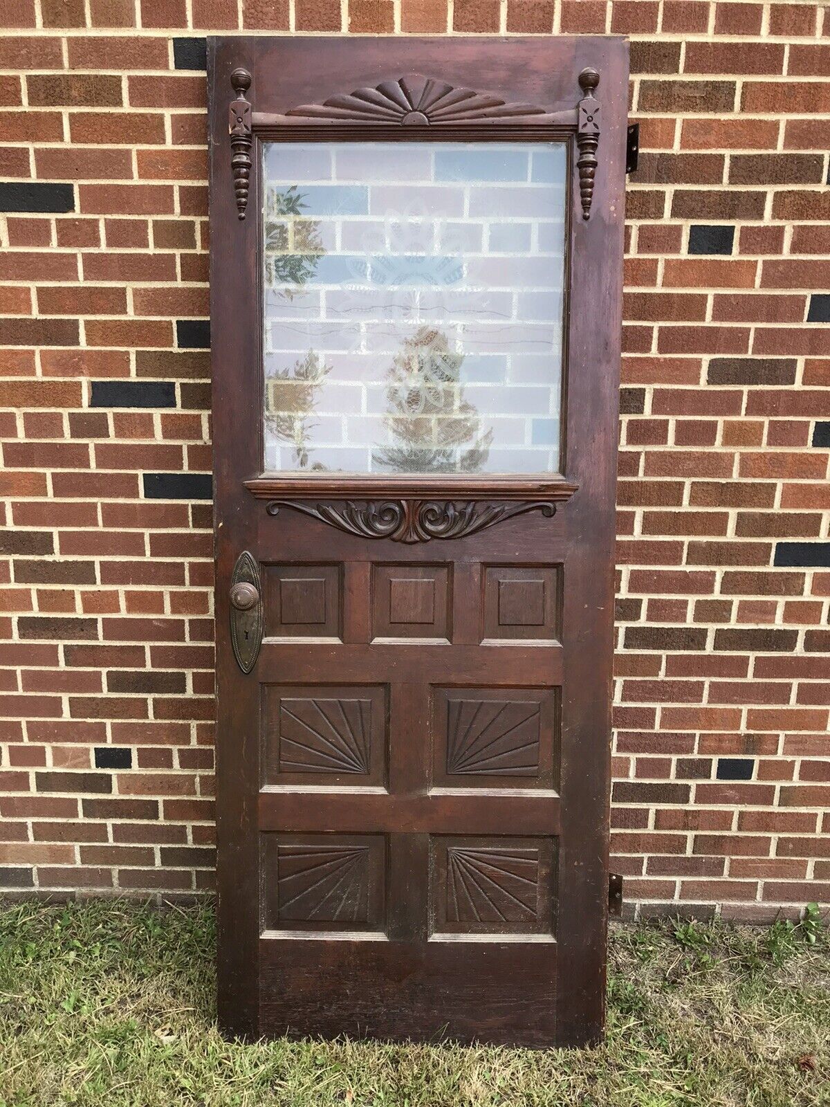 ANTIQUE VTG SOLID WOOD ORNATE DOOR WITH ETCH LOOK GLASS 32” X 6’ 8”  X 1 1/4” 