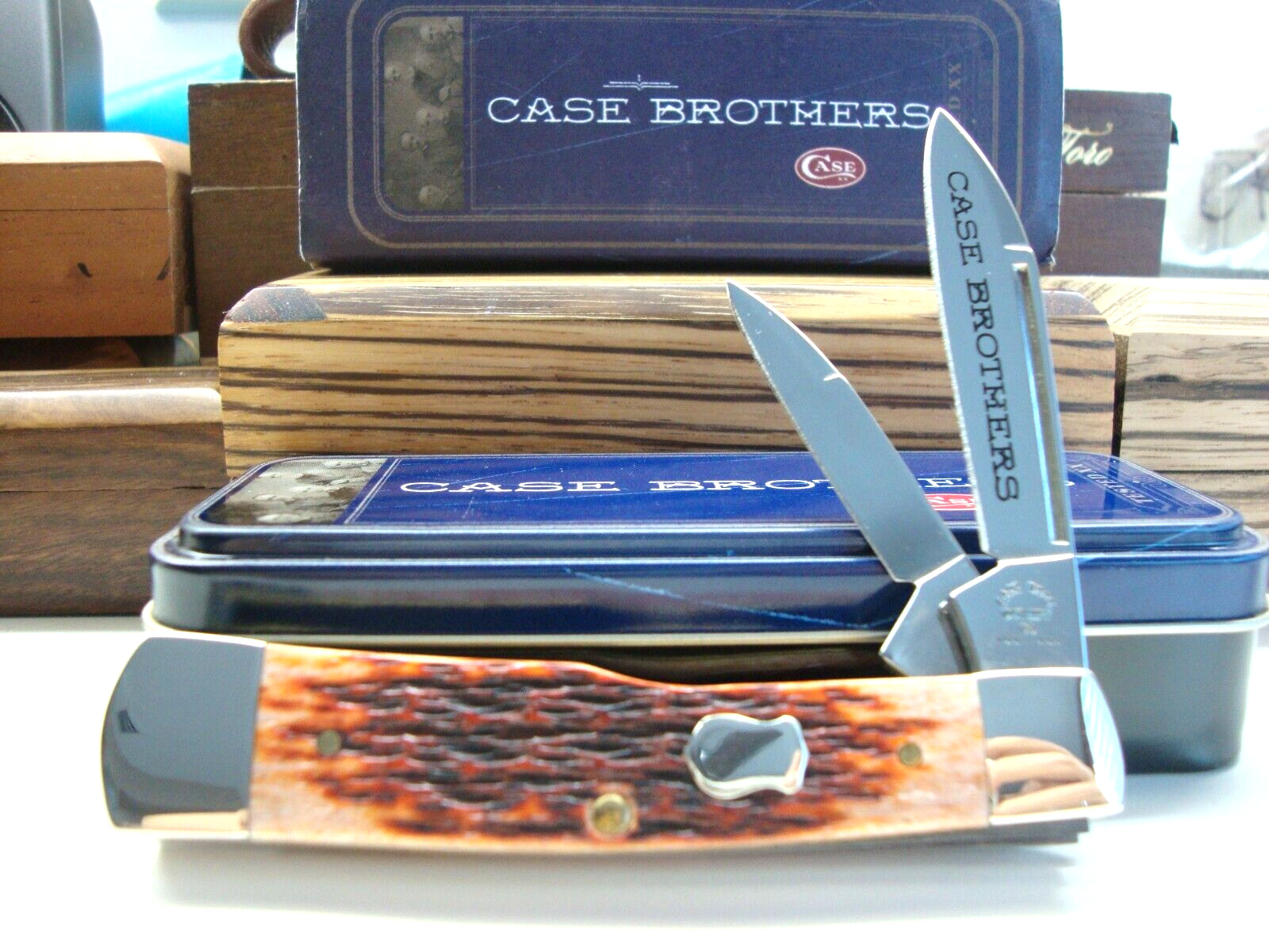 CASE BROTHERS CUTLERY 662130 SS GUNSTOCK 04 CHESTNUT BONE Limit/Edition MINT TIN