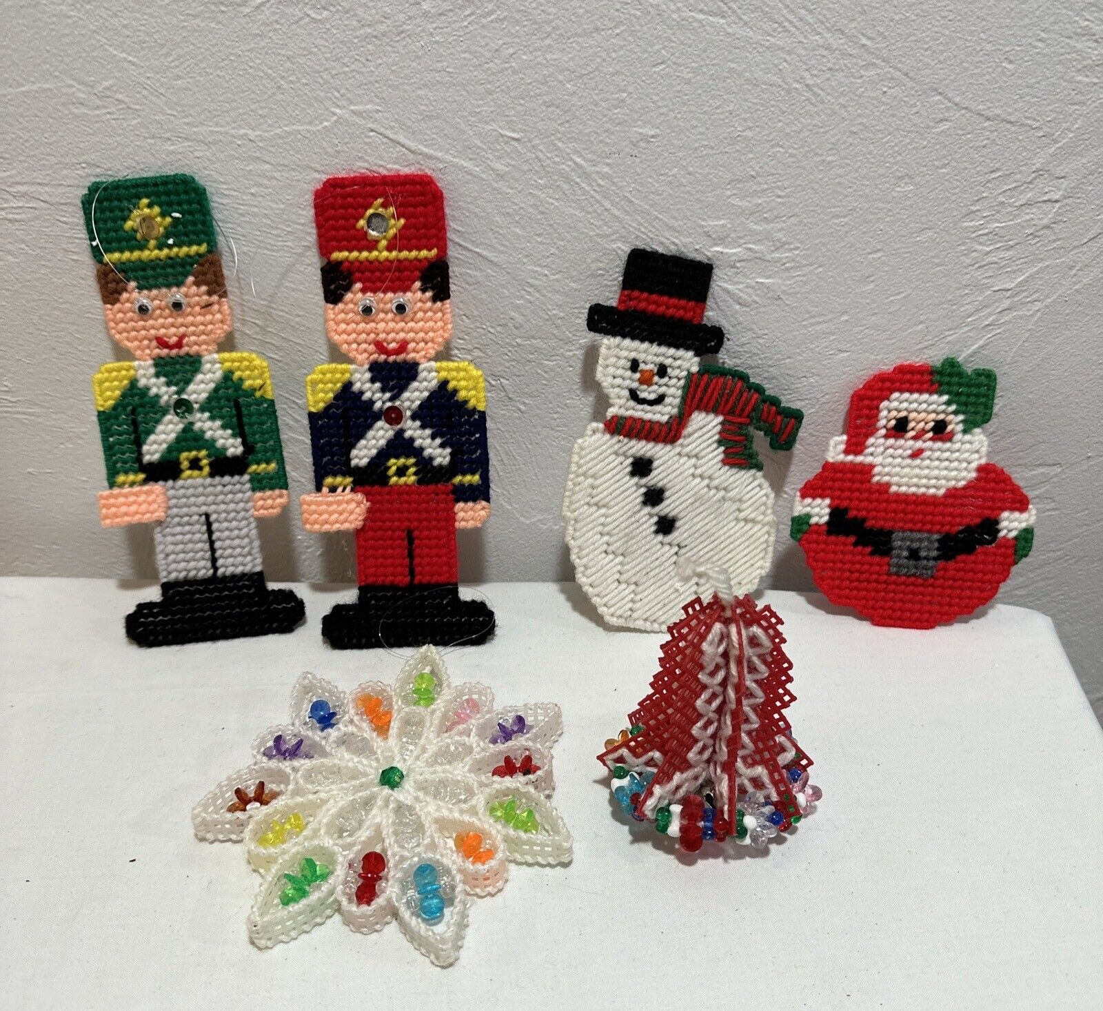 Handmade Vintage Cross Stitch Plastic Canvas Lot 6 Christmas Ornaments/Magnets