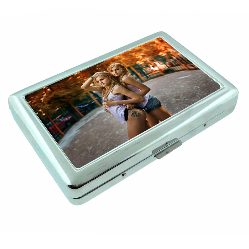 Tattoo Pin Up Girls D38 Silver Metal Cigarette Case RFID Protection Wallet